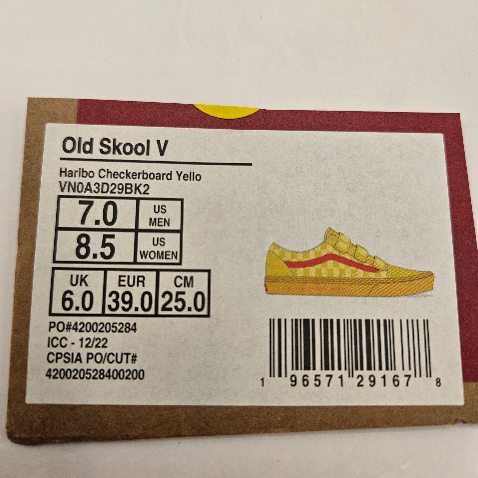 Vans VANS X HARIBO GUMMY BEAR OLD SKOOL MEN'S 7 WOMEN'S 8.5 YELLO Size US 7 / EU 40 - 2 Thumbnail