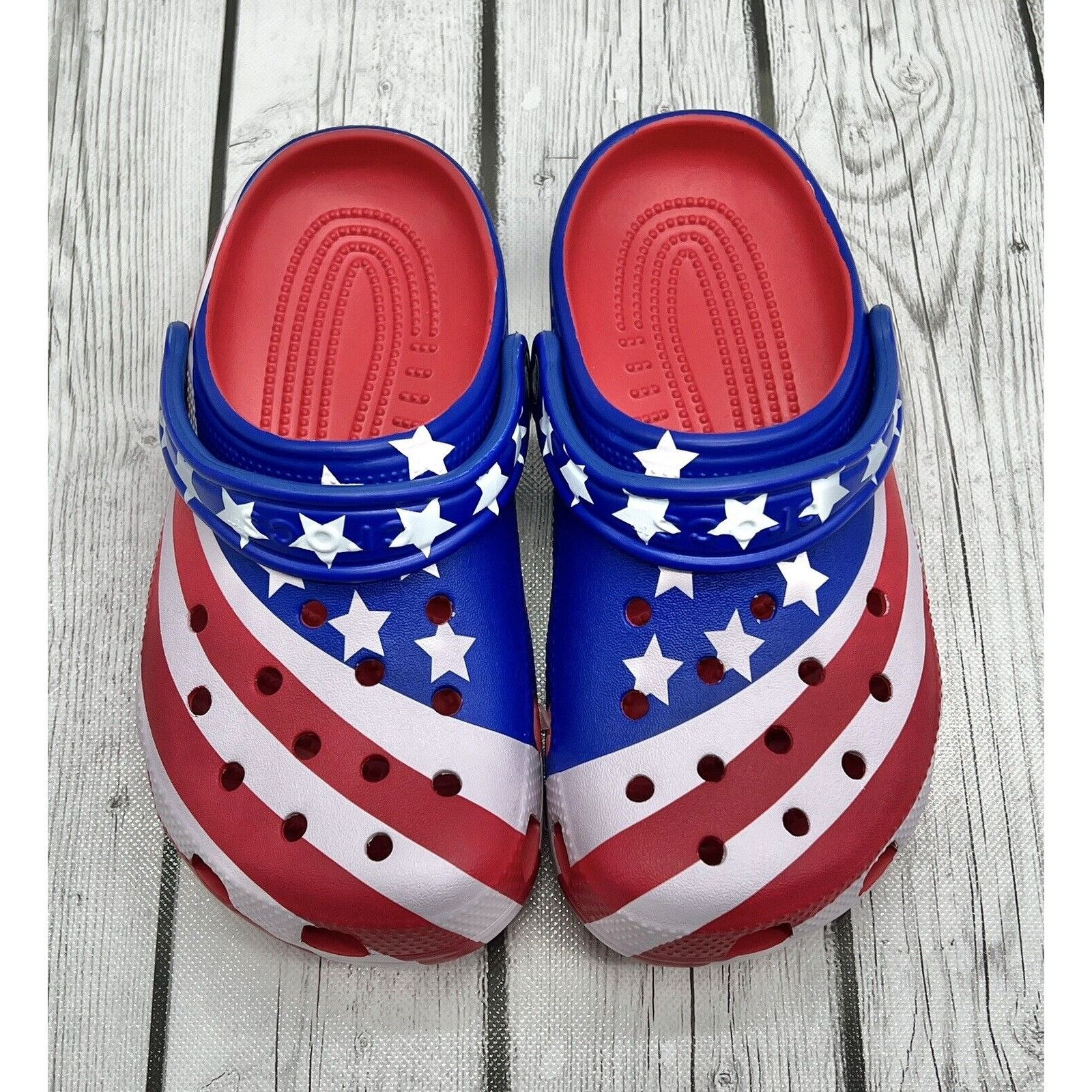 Crocs Size 7M/9W - Crocs Classic American Flag Clog - 205974 90H Size US 7 / EU 40 - 6 Thumbnail