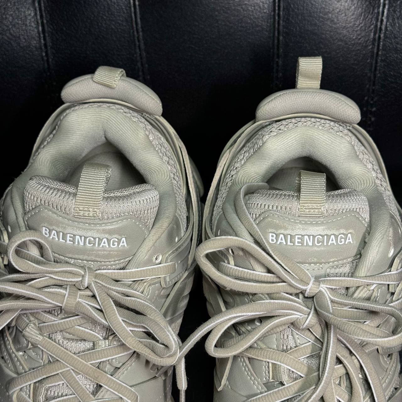 Balenciaga 40 Balenciaga track 1 Faded White Cream Size US 7 / EU 40 - 8 Thumbnail