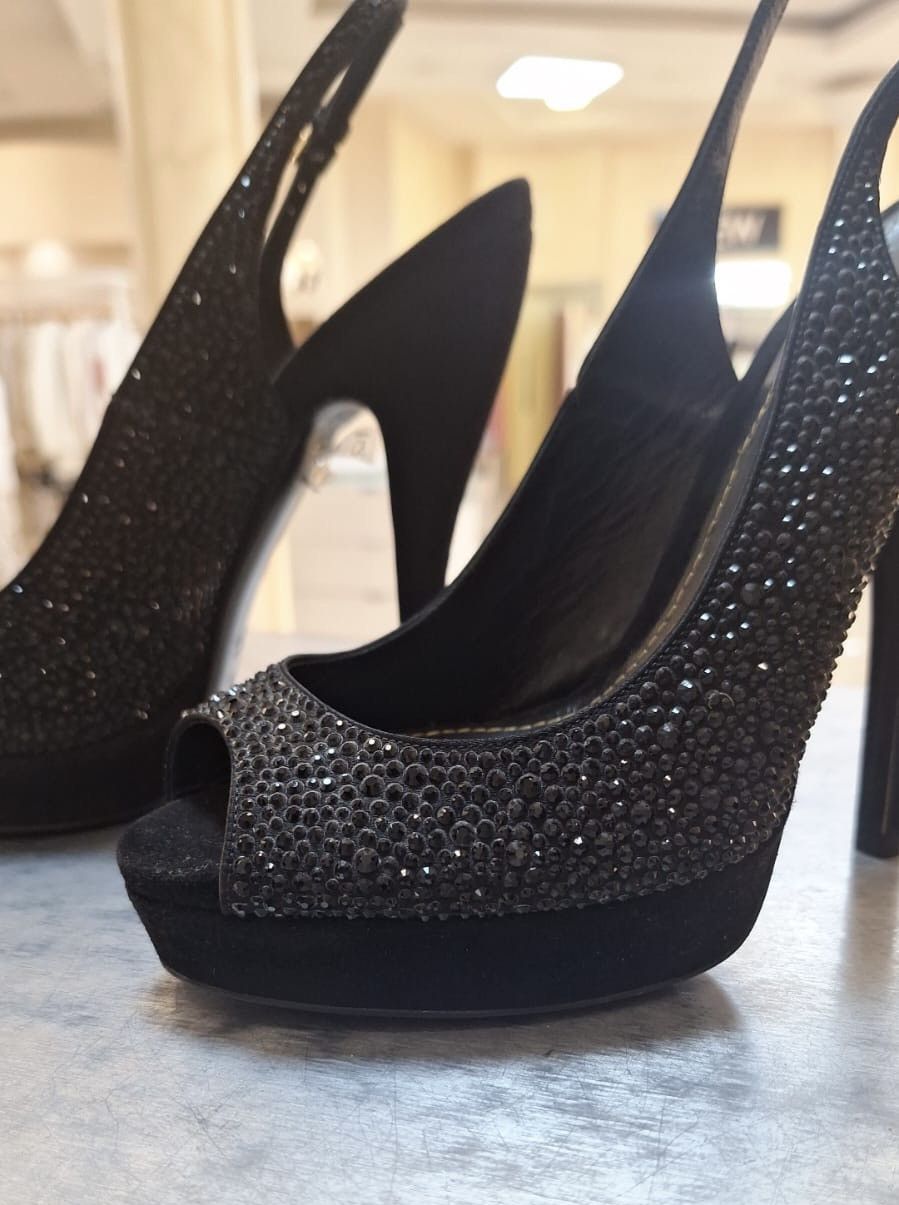 Gucci Gucci Crystal & Suede Leather Platform Heels Black Pumps Size US 8 / IT 38 - 7 Thumbnail
