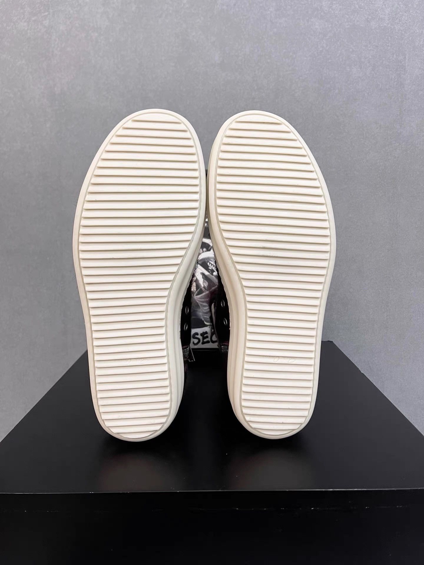 Rick Owens Rick Owens Purple Hair Leather High-Top Sneakers K34 Size US 6 / IT 36 - 8 Thumbnail