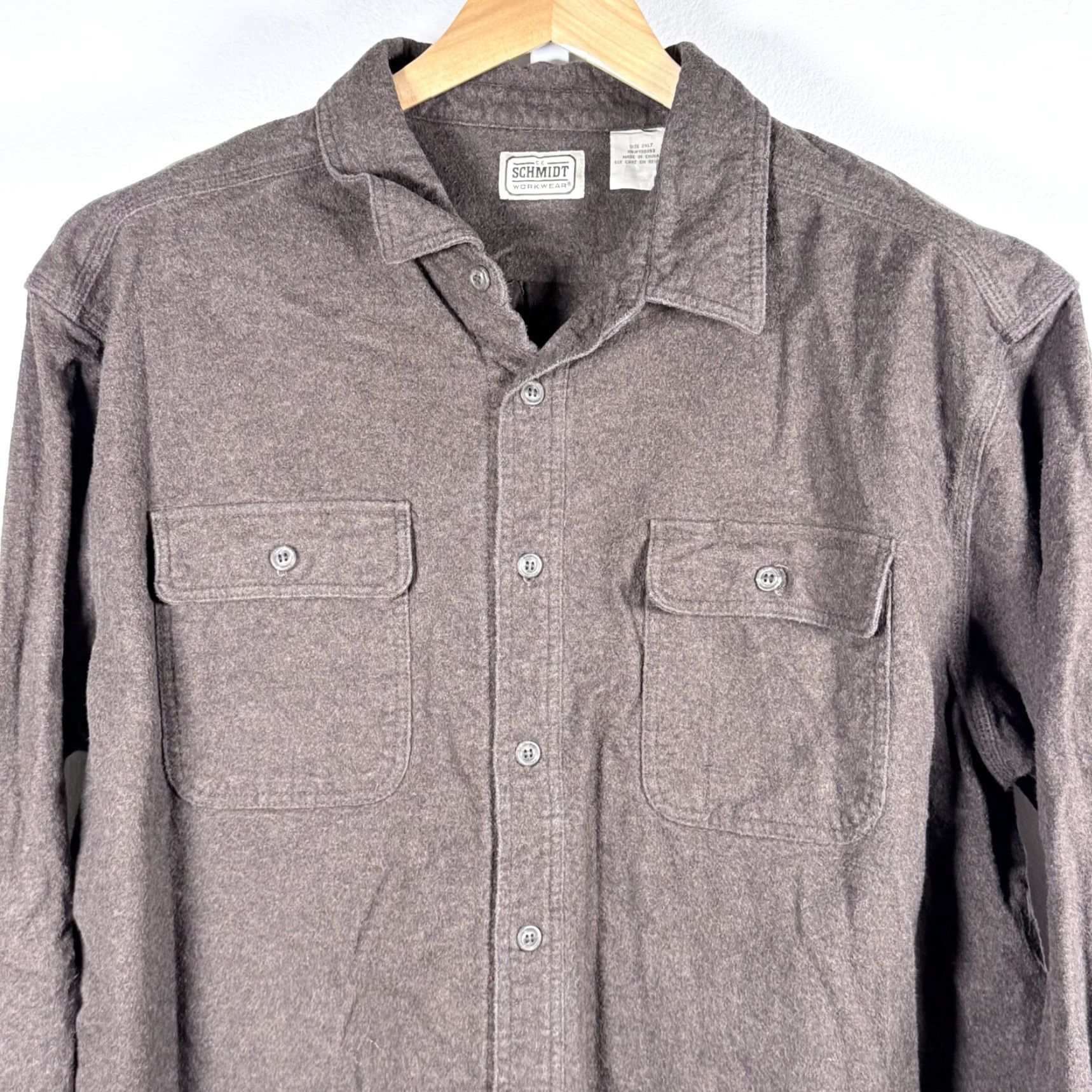 Vintage C.E. Schmidt Shirt Men's Brown Button-Up Long Sleeve Pockets Size 2XLT - Workwear, 2XLT Mens Shirt Brown Button-Up Long Sleeve Pockets Size US XXL / EU 58 / 5 - 3 Thumbnail