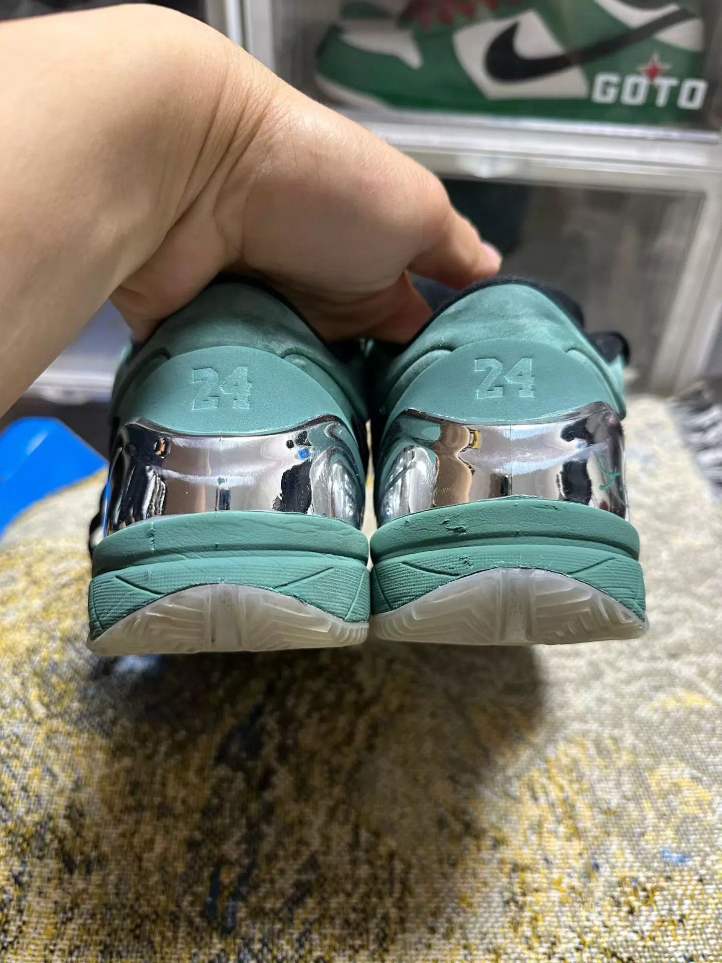 Nike Nike Zoom Kobe 4 43 No Box No Sole Wear 799 Size US 10 / EU 43 - 8 Thumbnail