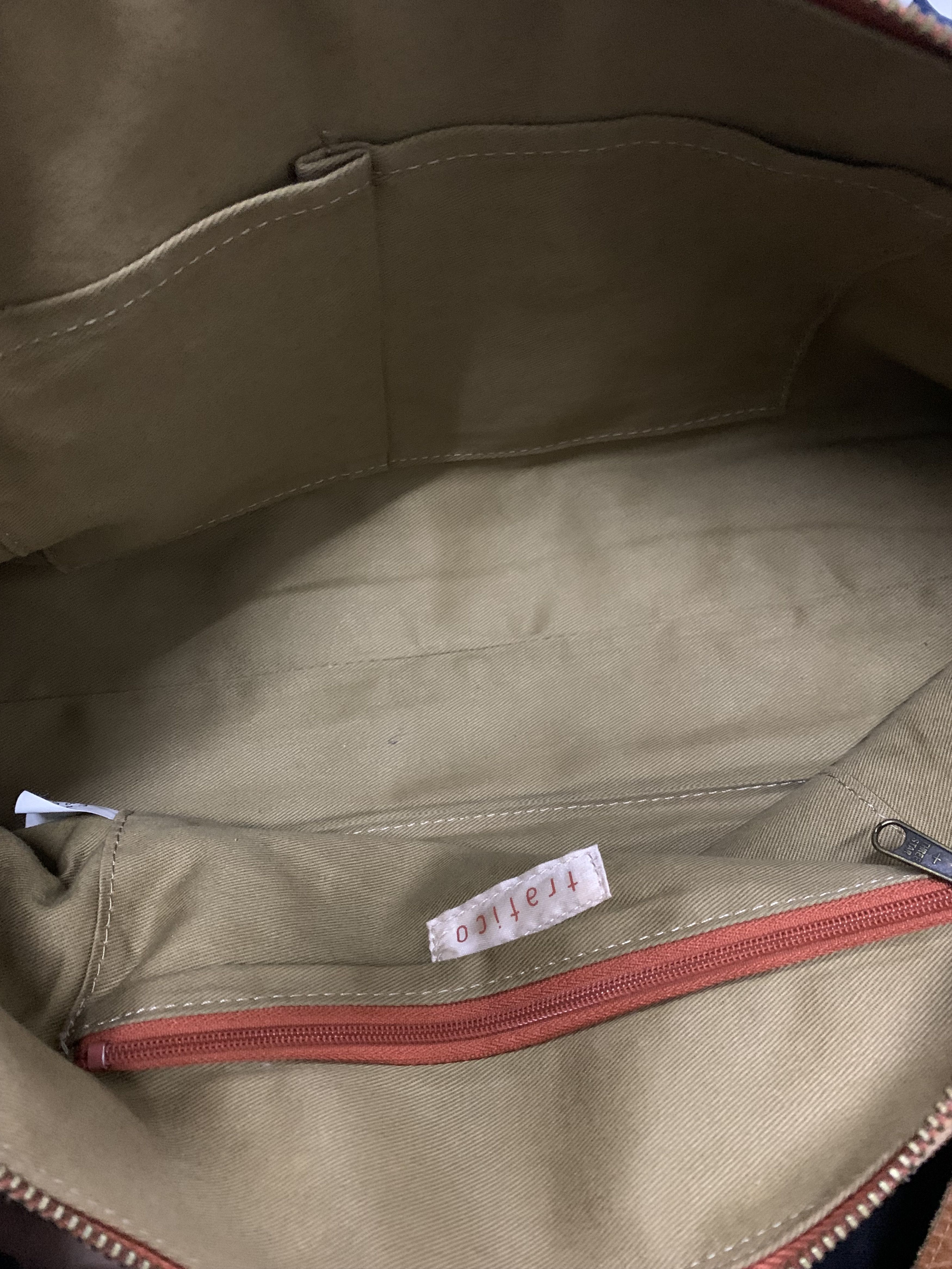 Japanese Brand Trafico Leather Shoulder Bag Size ONE SIZE - 7 Thumbnail