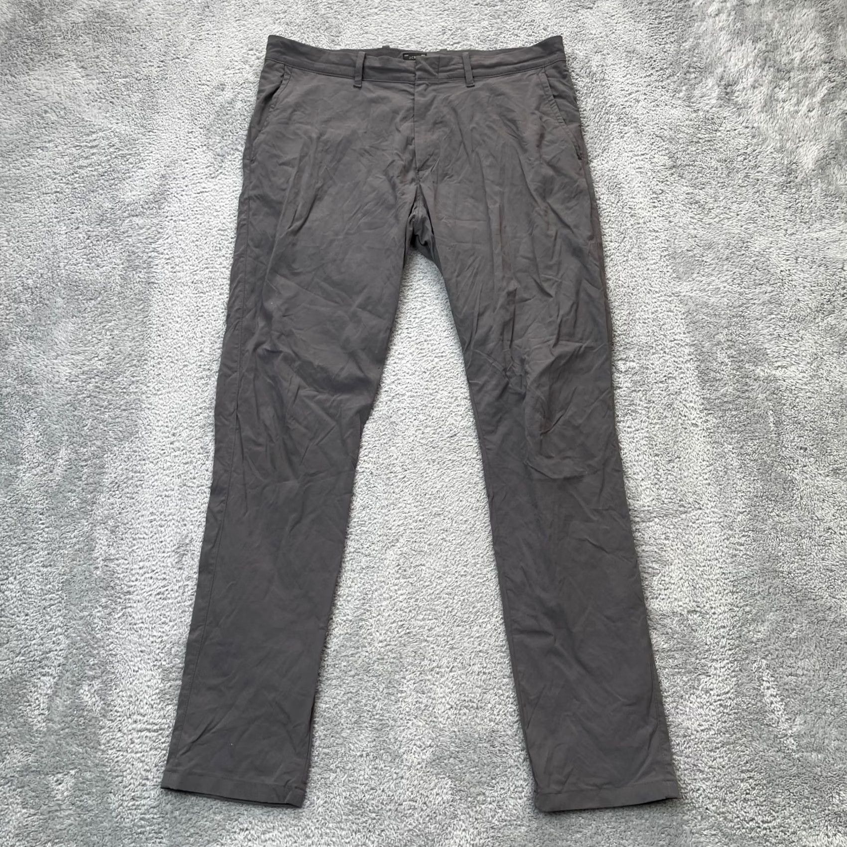J.Crew J. Crew Pants Mens 36x32 Gray Slim Tapered Leg Nylon Spandex 484 Tech Dress Slim Fit Casual Pants Size US 36 / EU 52 - 2 Thumbnail