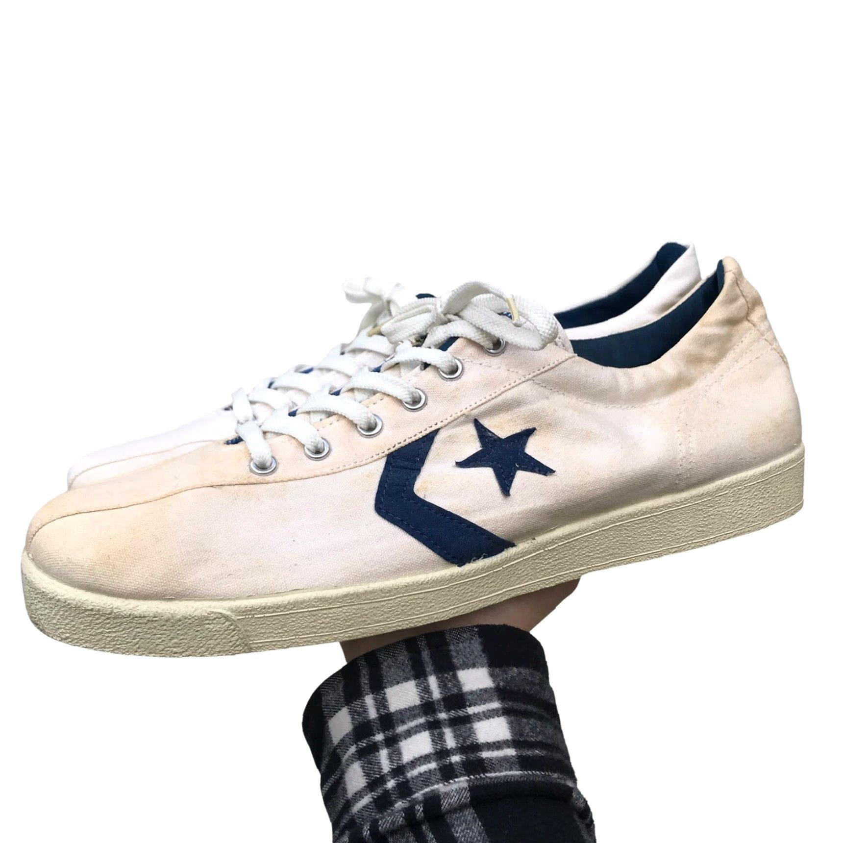 Converse VINTAGE Converse One Star Mens Sneaker | 13 US | Made in USA | Tan | USA Theme | Athletic Shoes Size US 13 / EU 46 - 2 Thumbnail