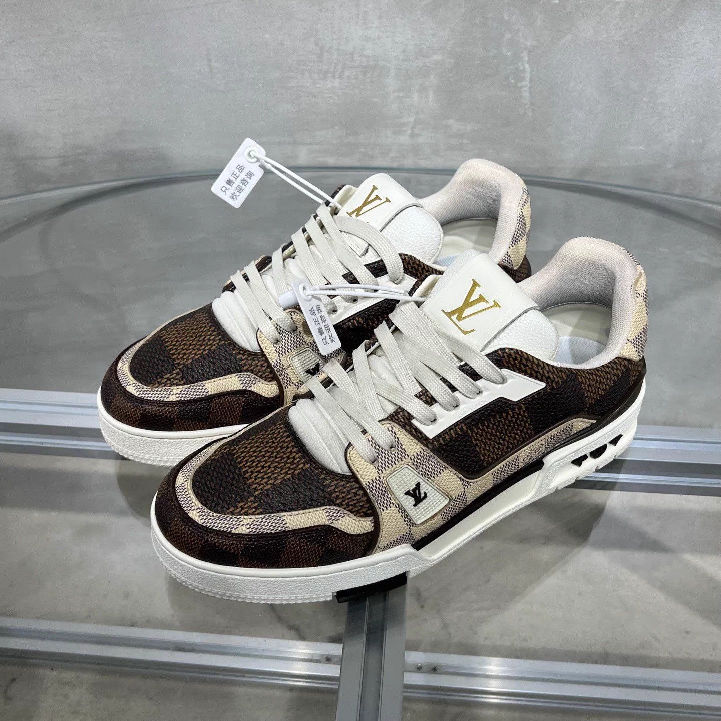 Louis Vuitton LV Trainer Brown Monogram UK6.5/40.5 Size US 7.5 / EU 40-41 - 2 Thumbnail