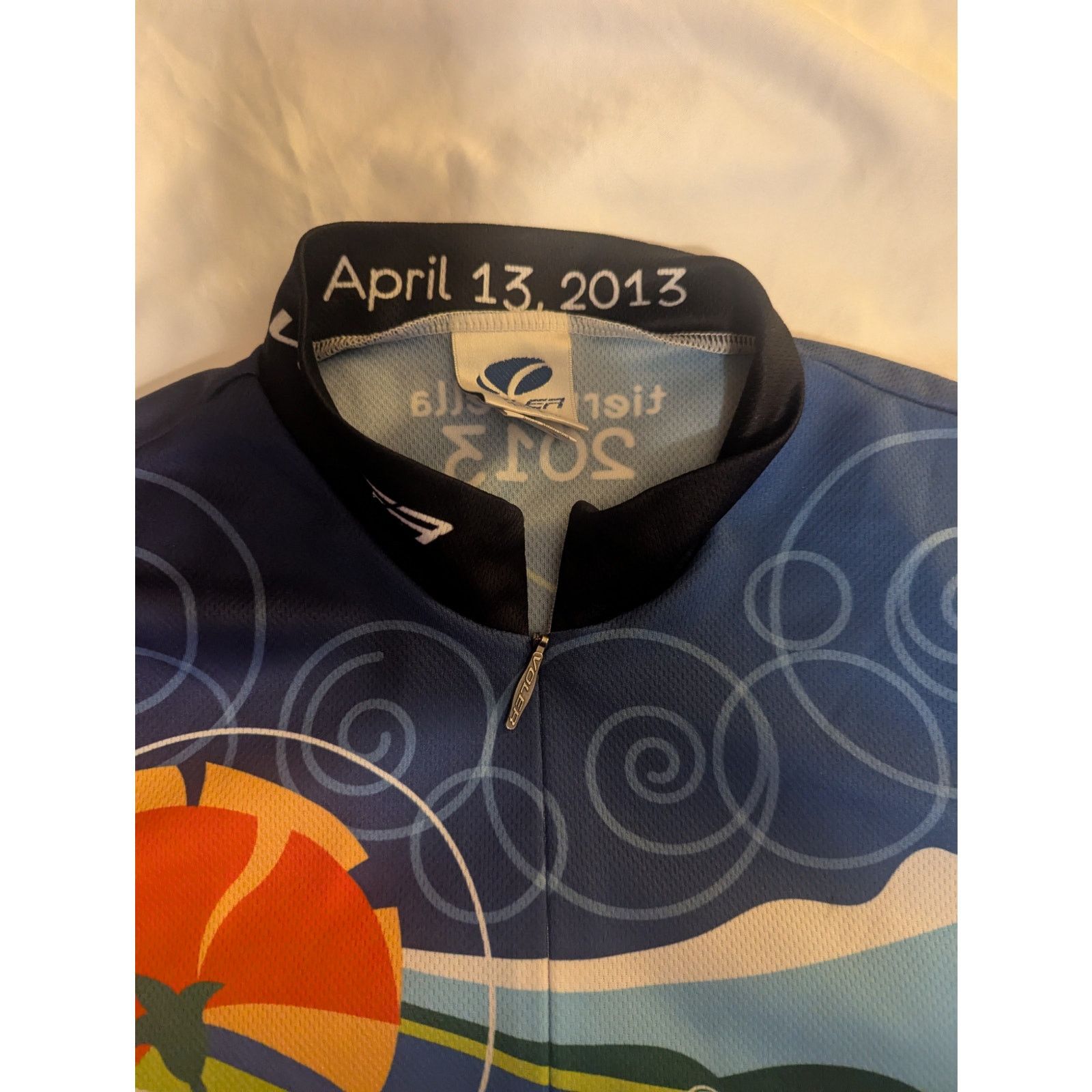 PEARL iZUMi Tierra Bella 2013 Cycling Bicycle Jersey Small Made in USA Size US S / EU 44-46 / 1 - 3 Thumbnail