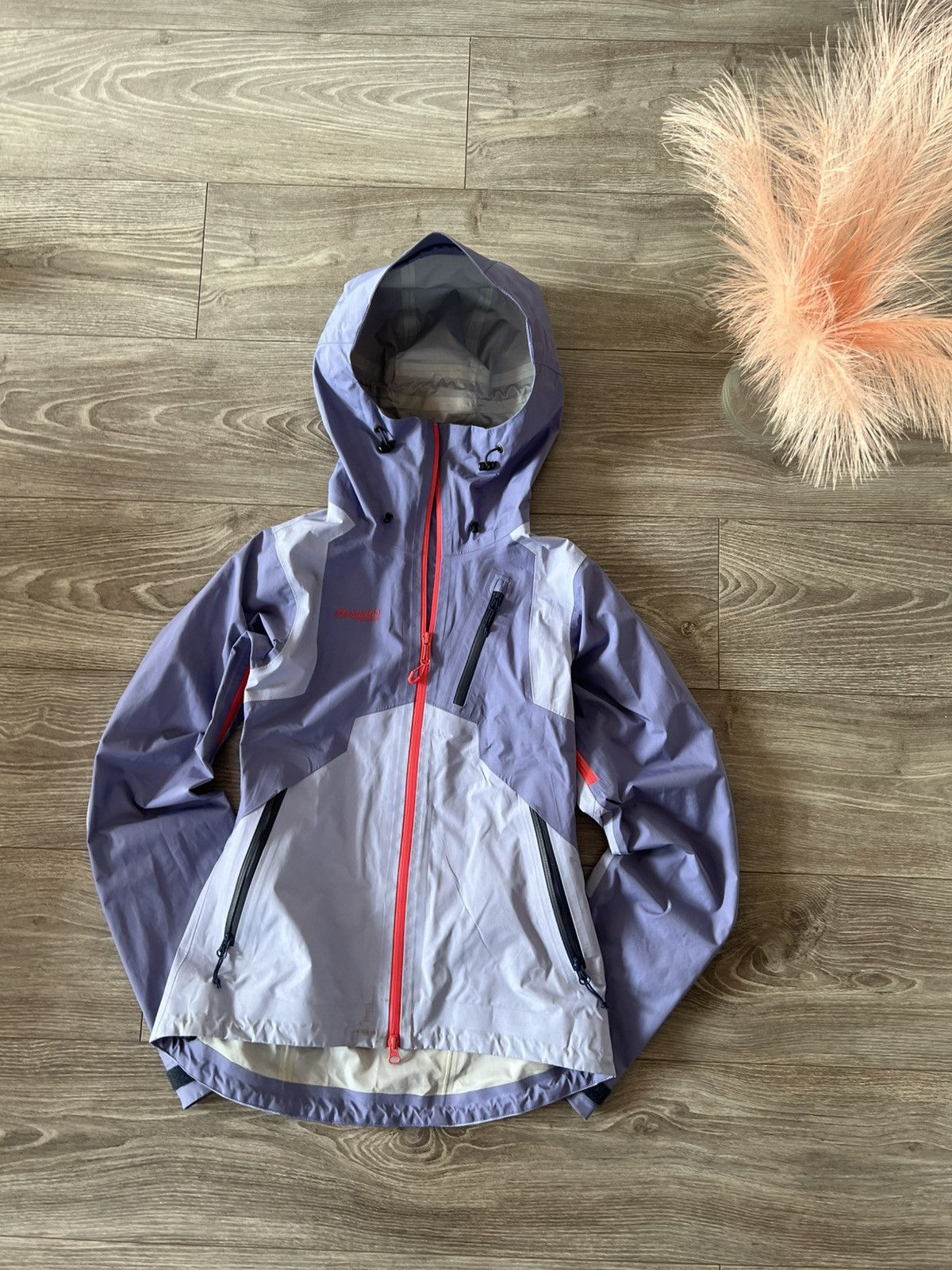 Bergans of Norway × Designer ‼️Bergans Pro Lim Series Cecilie Dermizax System Ski Jacket‼️ Size L / US 10 / IT 46 - 10 Thumbnail