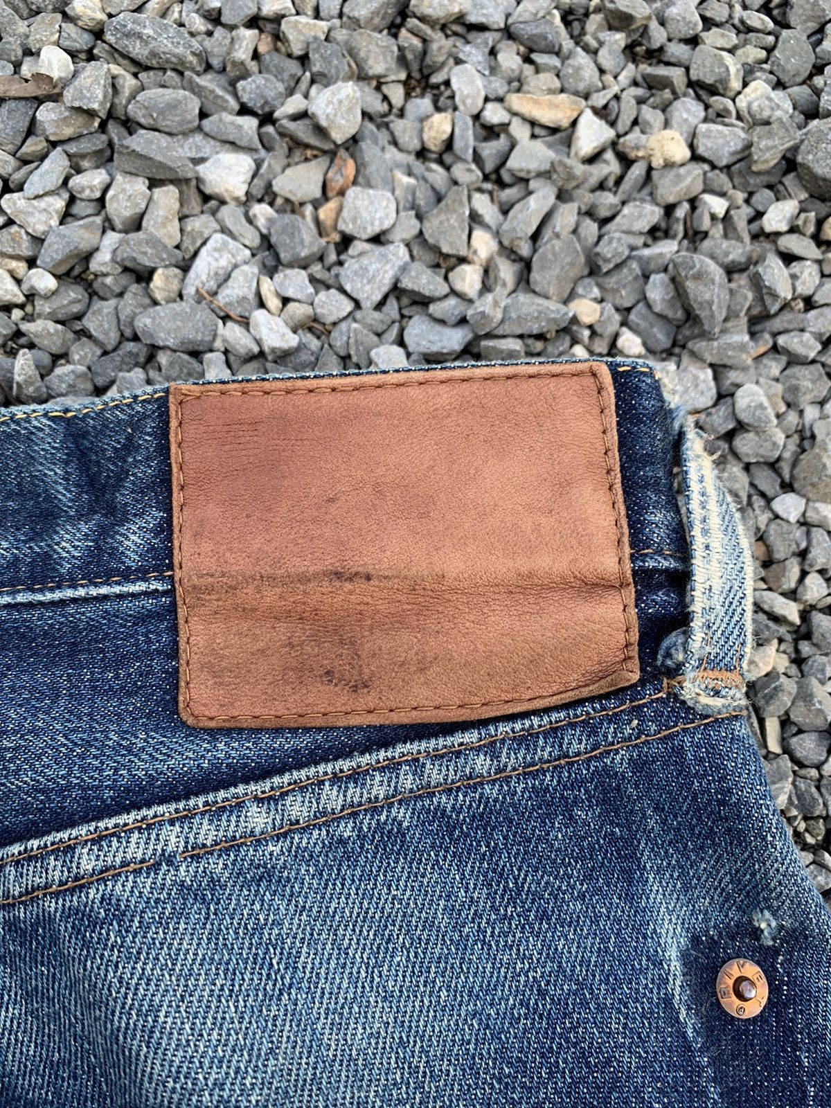 Kapital VTG PIG HIP STORE SELVEDGE RUSTY JAPANESE DISTRESSED DENIM Size US 30 / EU 46 - 8 Thumbnail