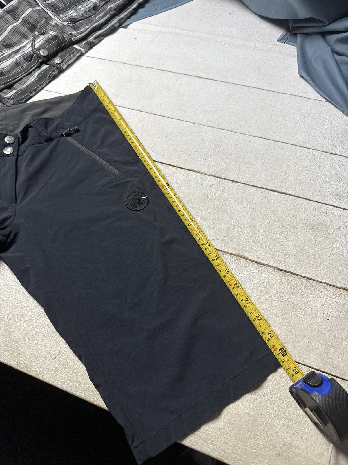 Mammut Mammut Women’s Trekking Softshell Performance Shorts 38 Size 28" / US 6 / IT 42 - 13 Thumbnail
