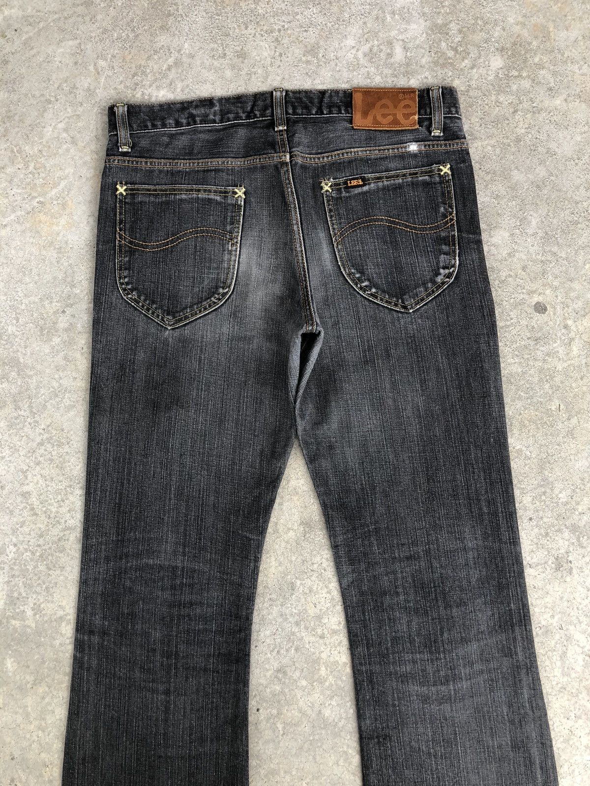Lee Japanese Lee Flared Jeans Distressed Jeans Size US 32 / EU 48 - 8 Thumbnail
