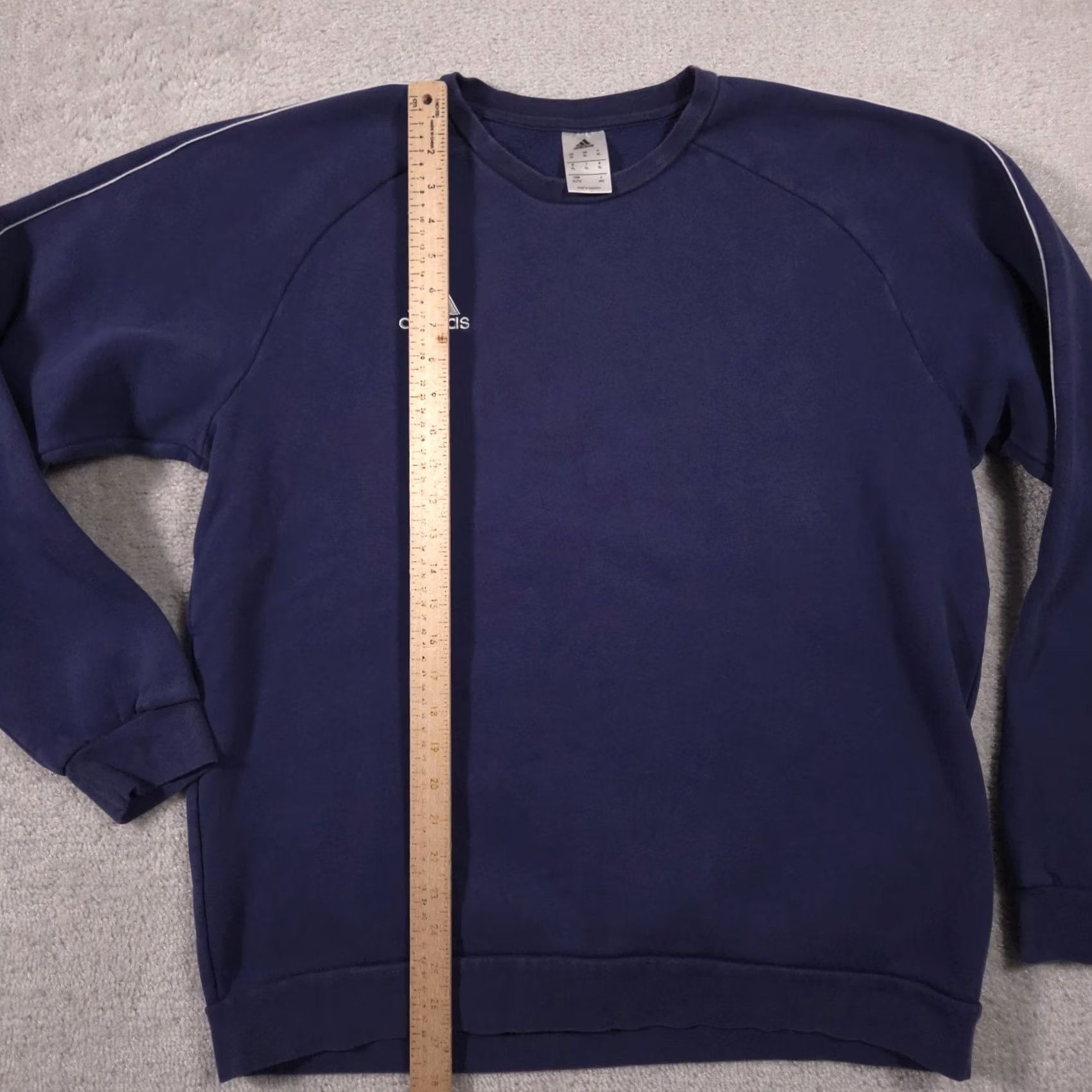 Adidas Vintage Adidas Sweatshirt 90s Size XL Navy Blue Embroidered Logo Sport Crewneck - Sleeve Length: Long Size US XL / EU 56 / 4 - 7 Thumbnail