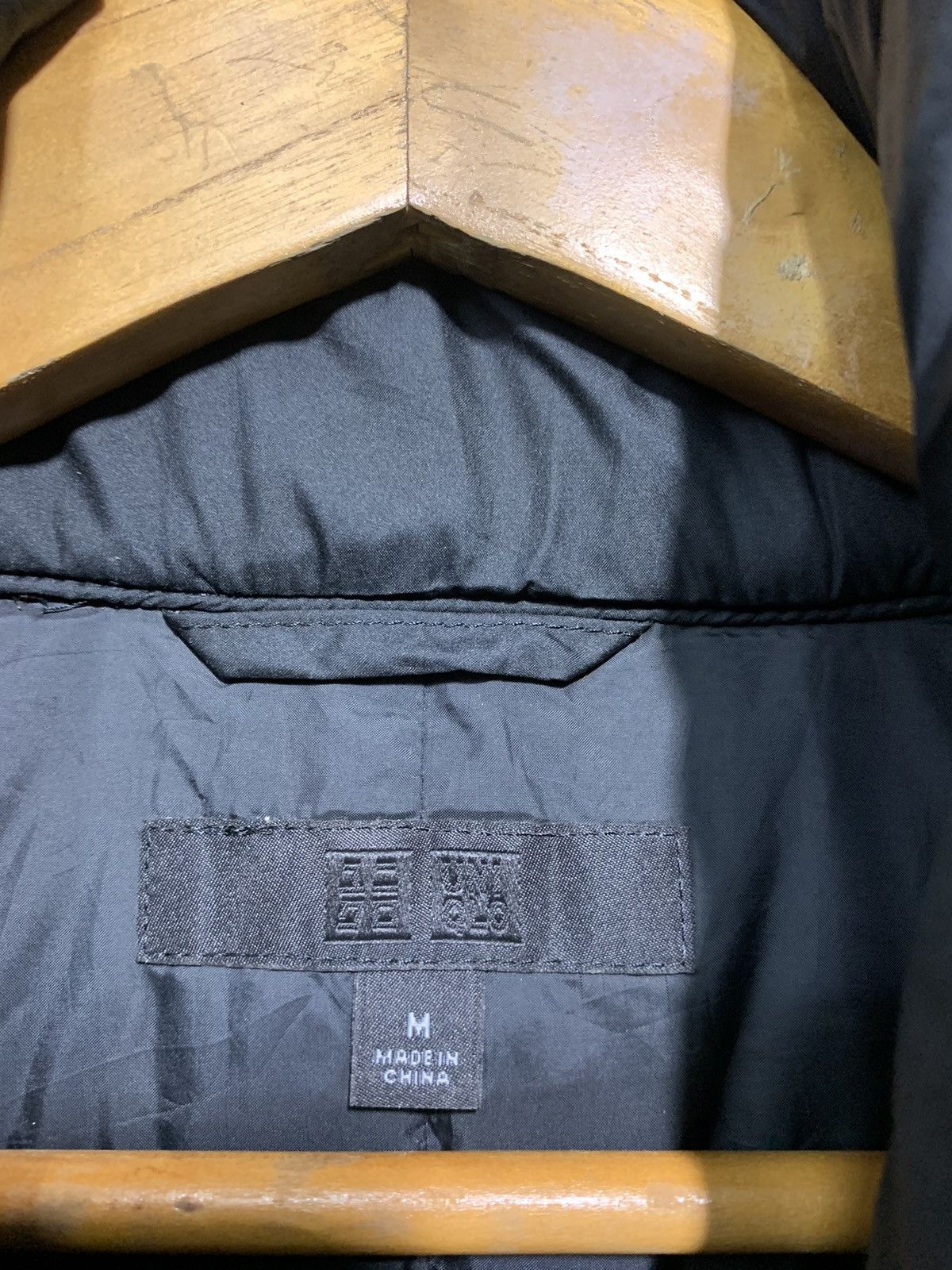 Uniqlo 🔥UNIQLO DOWN JACKETS Size M / US 6-8 / IT 42-44 - 6 Thumbnail