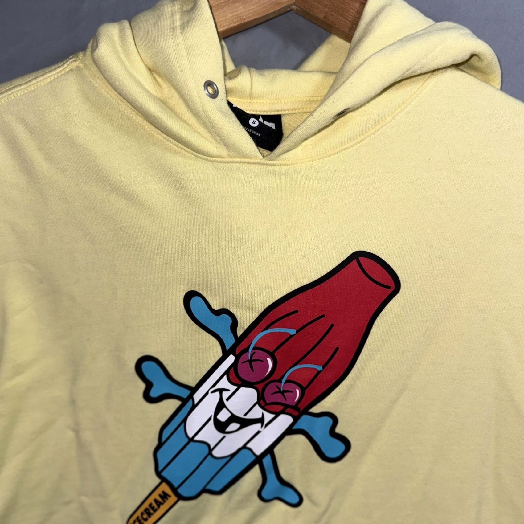 Vintage BBC Icecream Hoodie Mens S Rocket Pop Cartoon Graphic Pullover Sweatshirt Size US S / EU 44-46 / 1 - 3 Thumbnail