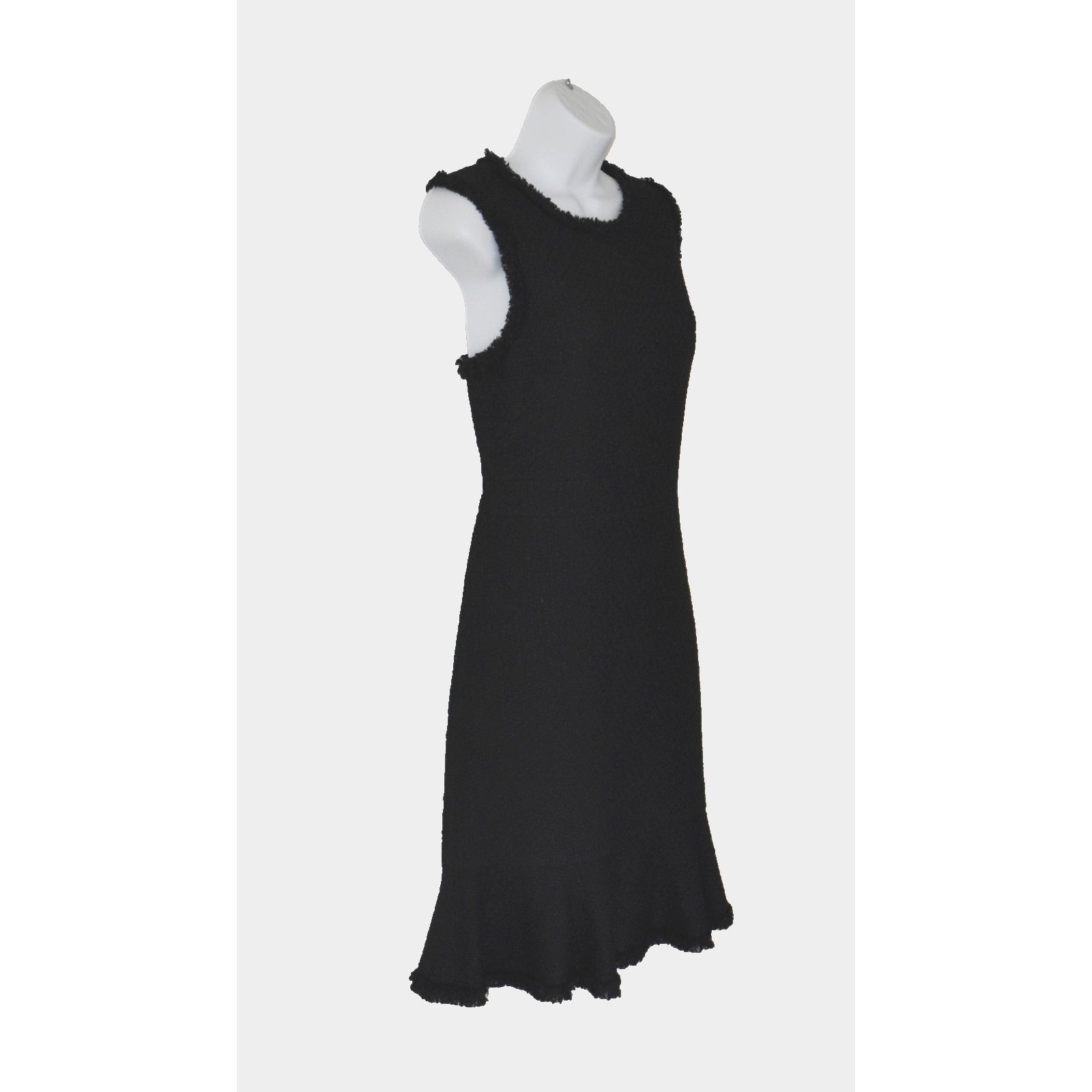 Kate Spade KATE SPADE Black Tweed Ruffled Hem And Ribbon Dress size 10 Size L / US 10 / IT 46 - 2 Thumbnail