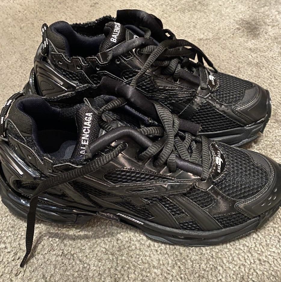 Balenciaga Balenciaga Runner Sneakers 10/43 | Grailed