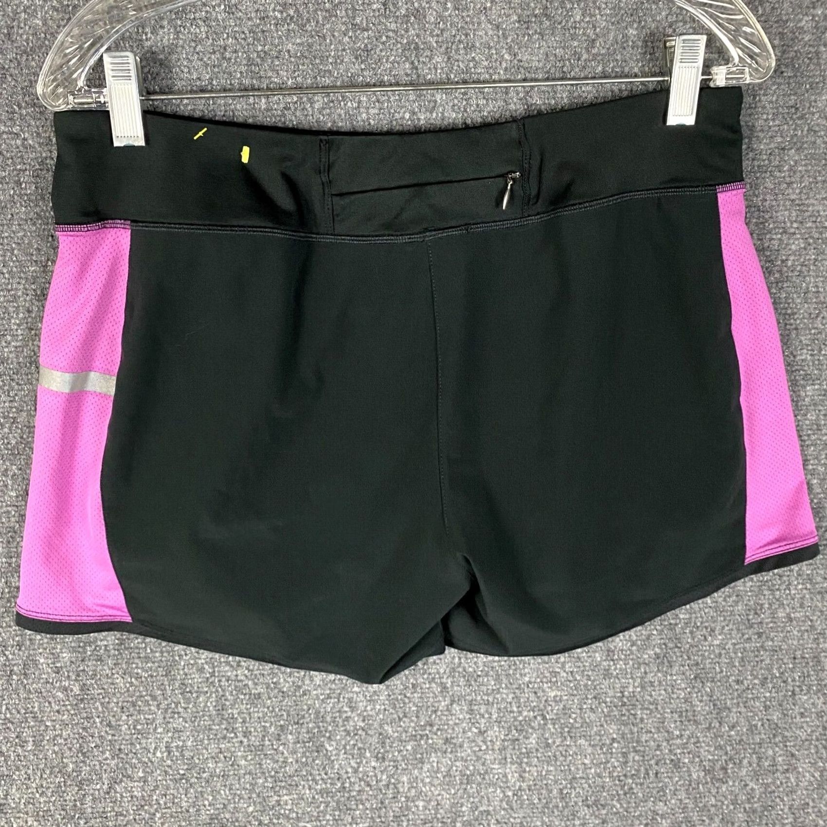 New Balance New Balance Compression Shorts Women's M Pull On Athletic Solid Black NBB Shorts Womens M"} Size 32" / US 10 / IT 46 - 6 Thumbnail