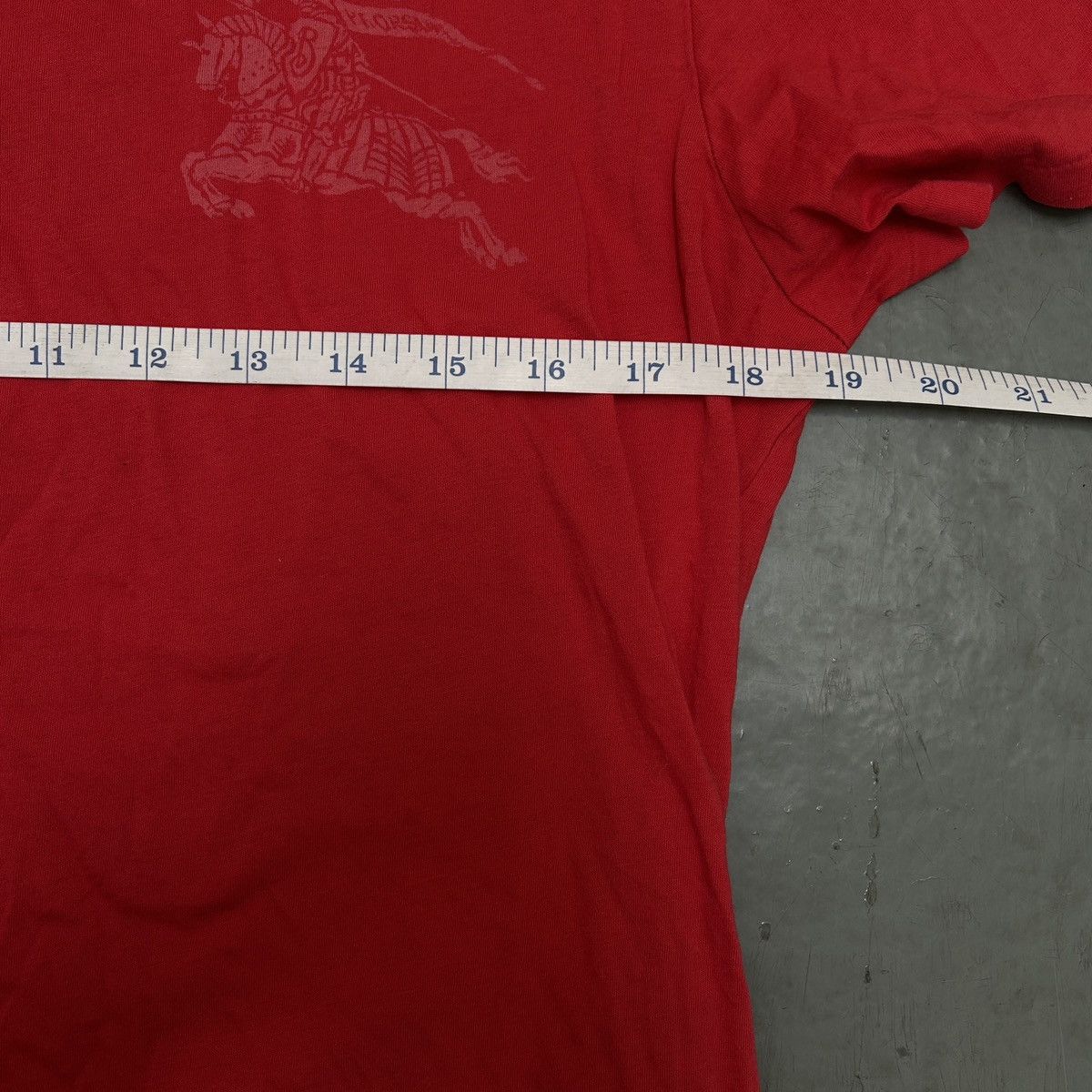 Burberry Burberry Brit Knight Graphic Tee Size US L / EU 52-54 / 3 - 8 Thumbnail