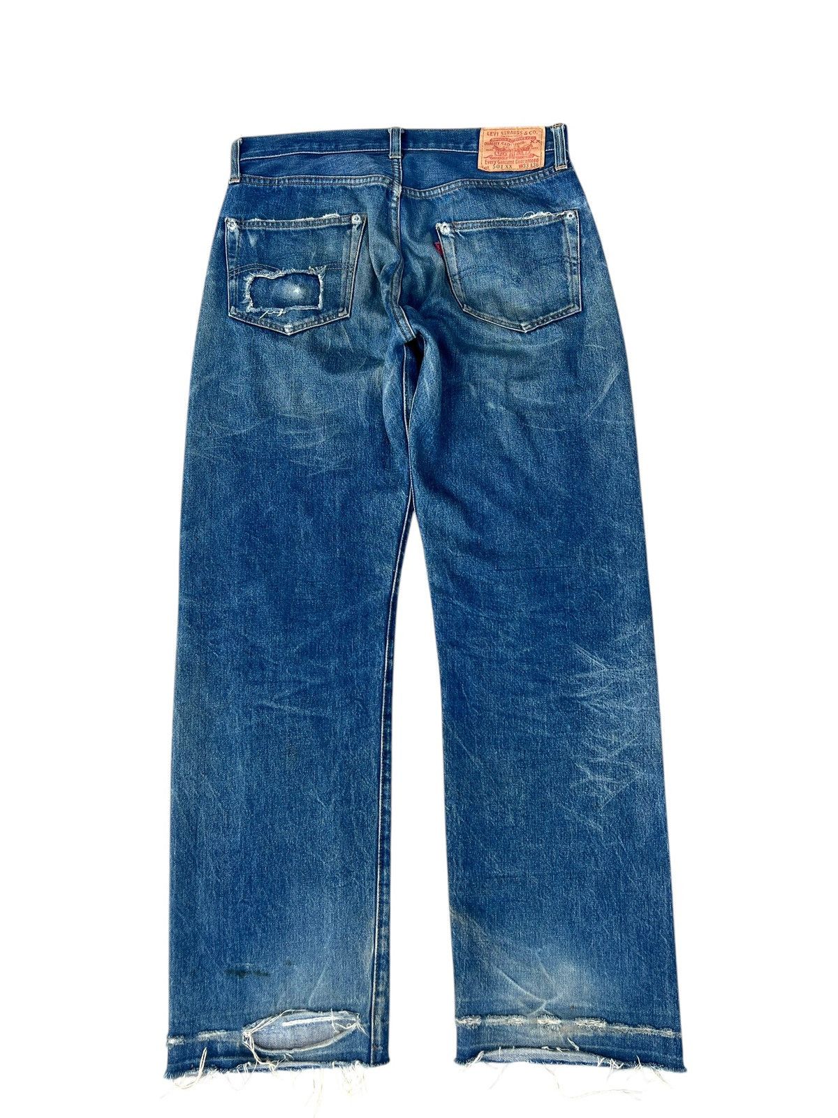 Levi's Vintage Clothing Trashed 90s LVC Levi’s 501 XX Big E Mud Denim Selvedge Jeans Size US 32 / EU 48 - 15 Thumbnail
