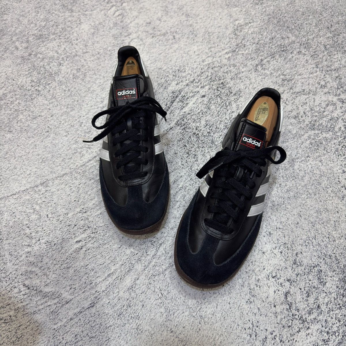 Adidas Adidas Samba Classic Black Leather US8.5 UK8 EU42 Size US 8.5 / EU 41-42 - 8 Thumbnail
