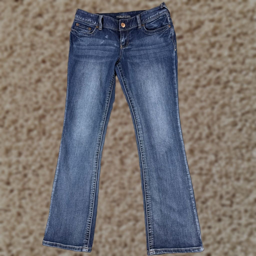 Vintage Maurices Jeans Womens 9 Blue Denim Low Rise Bootcut Distressed 30x31 Size 30" / US 8 / IT 44 - 1 Thumbnail