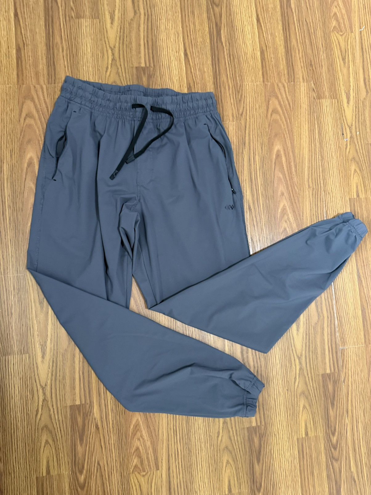 Other LEG3ND Performance Athletic Joggers Gray Size Medium . Size US 28 / EU 44 - 1 Thumbnail