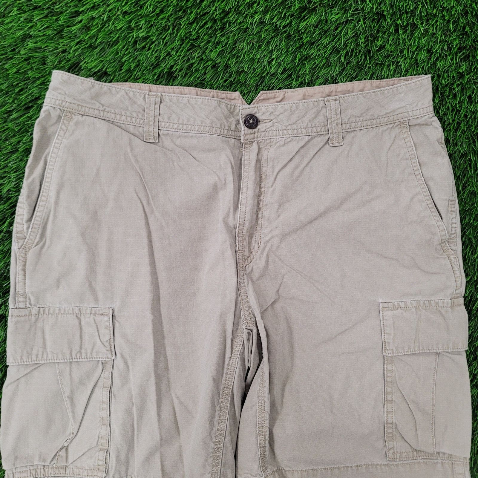 The North Face Vintage North-Face Cargo Shorts 36x9 Lined Khaki Beige Tan Size US 36 / EU 52 - 3 Thumbnail