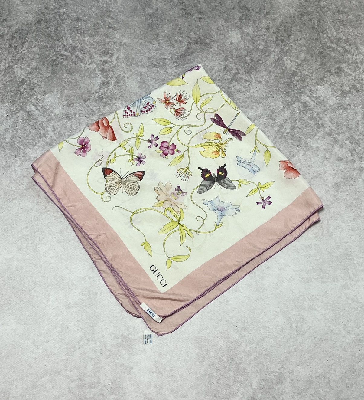 Gucci Gucci silk scarf with floral print and pink border Size ONE SIZE - 1 Thumbnail