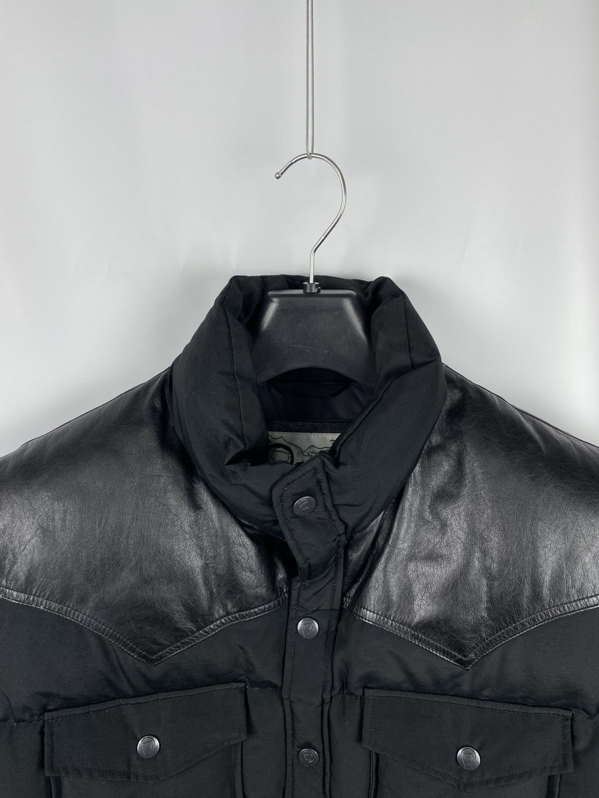 Penfield Trailwear By Penfield Down Leather Vest Men size XL Size US XL / EU 56 / 4 - 6 Thumbnail