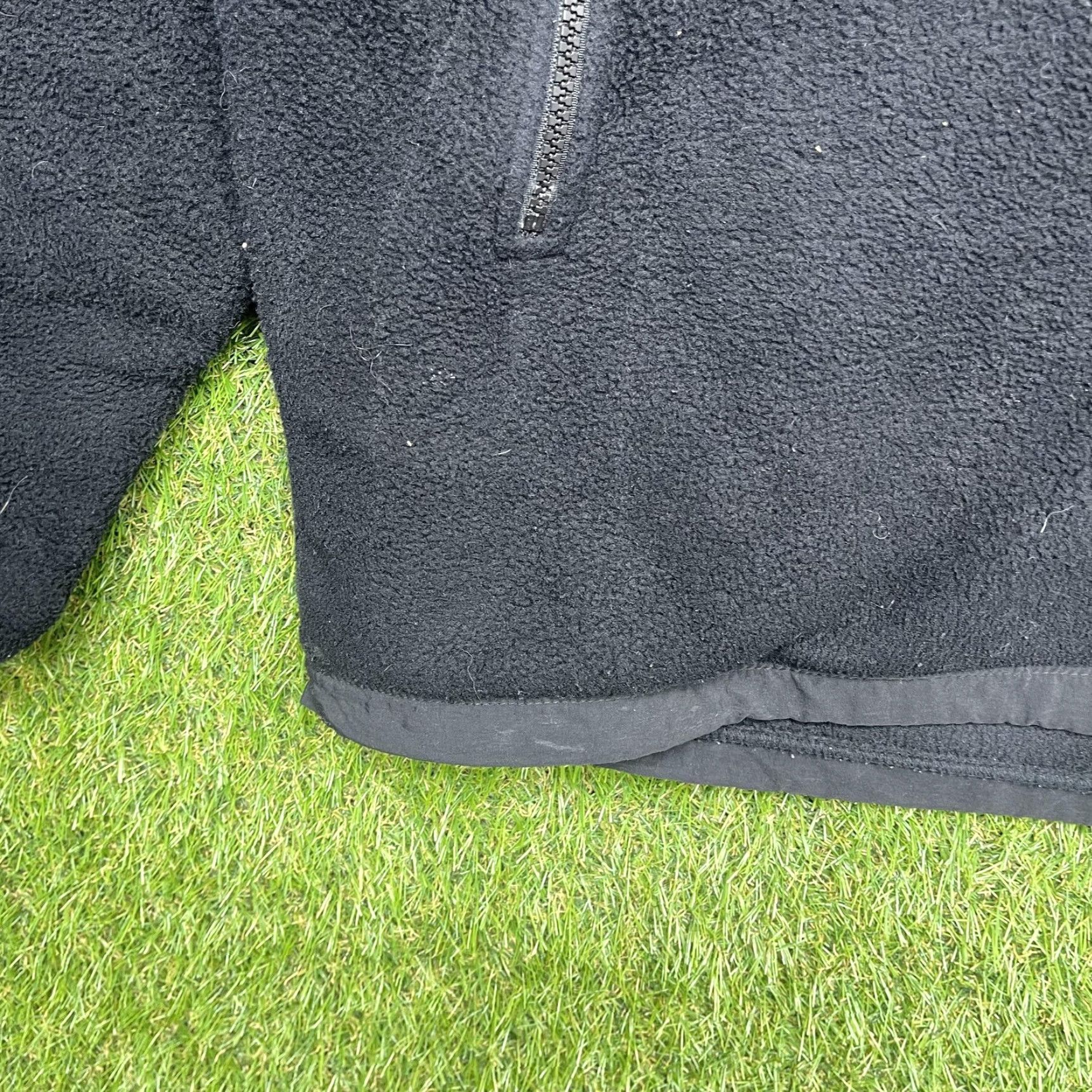 The North Face VINTAGE The North Face Jacket Mens XL Black Denali Fleece Full Zip Windbreaker Outdoor Size US XL / EU 56 / 4 - 4 Thumbnail