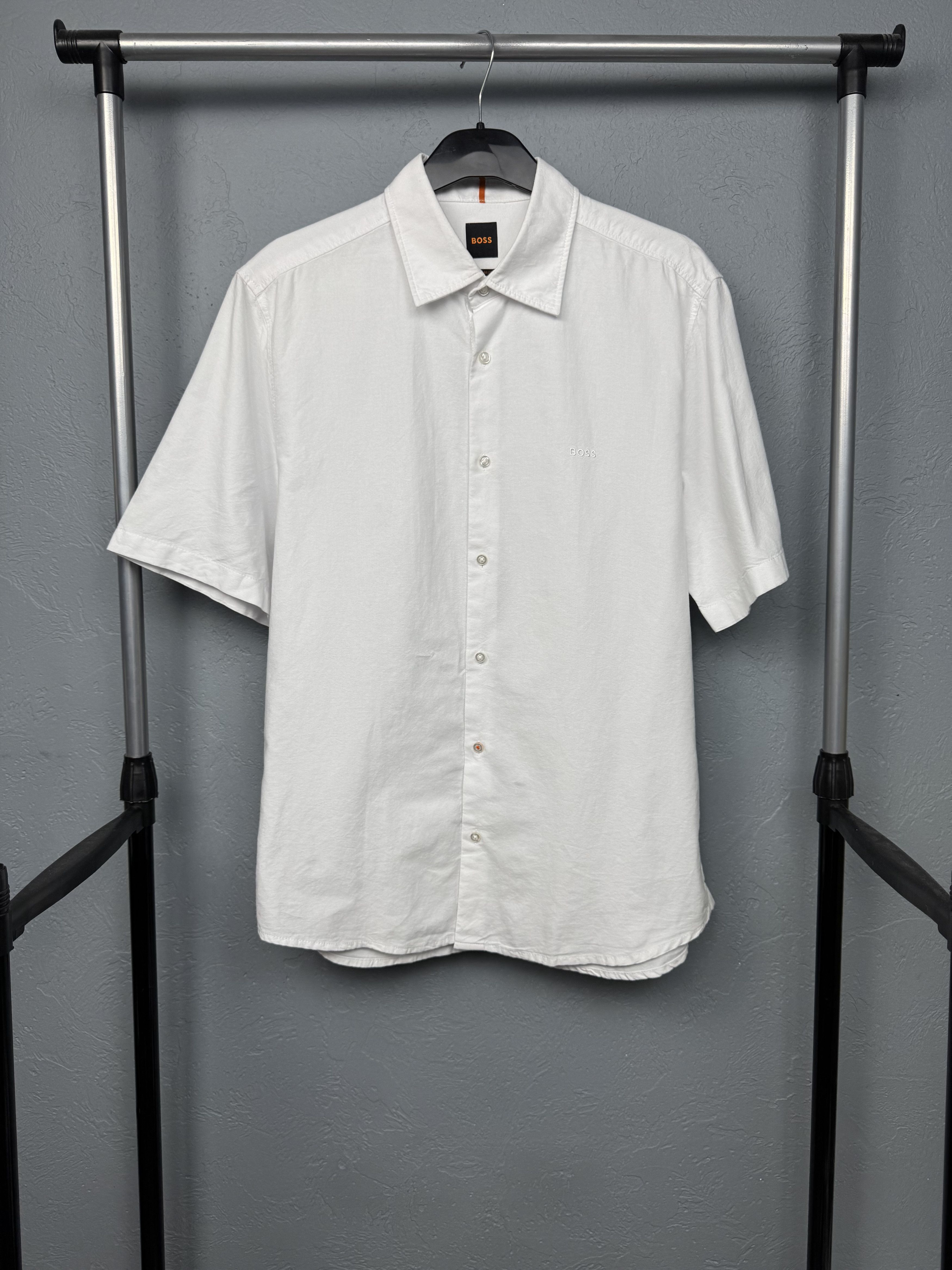 Hugo Boss Hugo Boss Mens White Short Sleeve Shirt Size US L / EU 52-54 / 3 - 1 Thumbnail