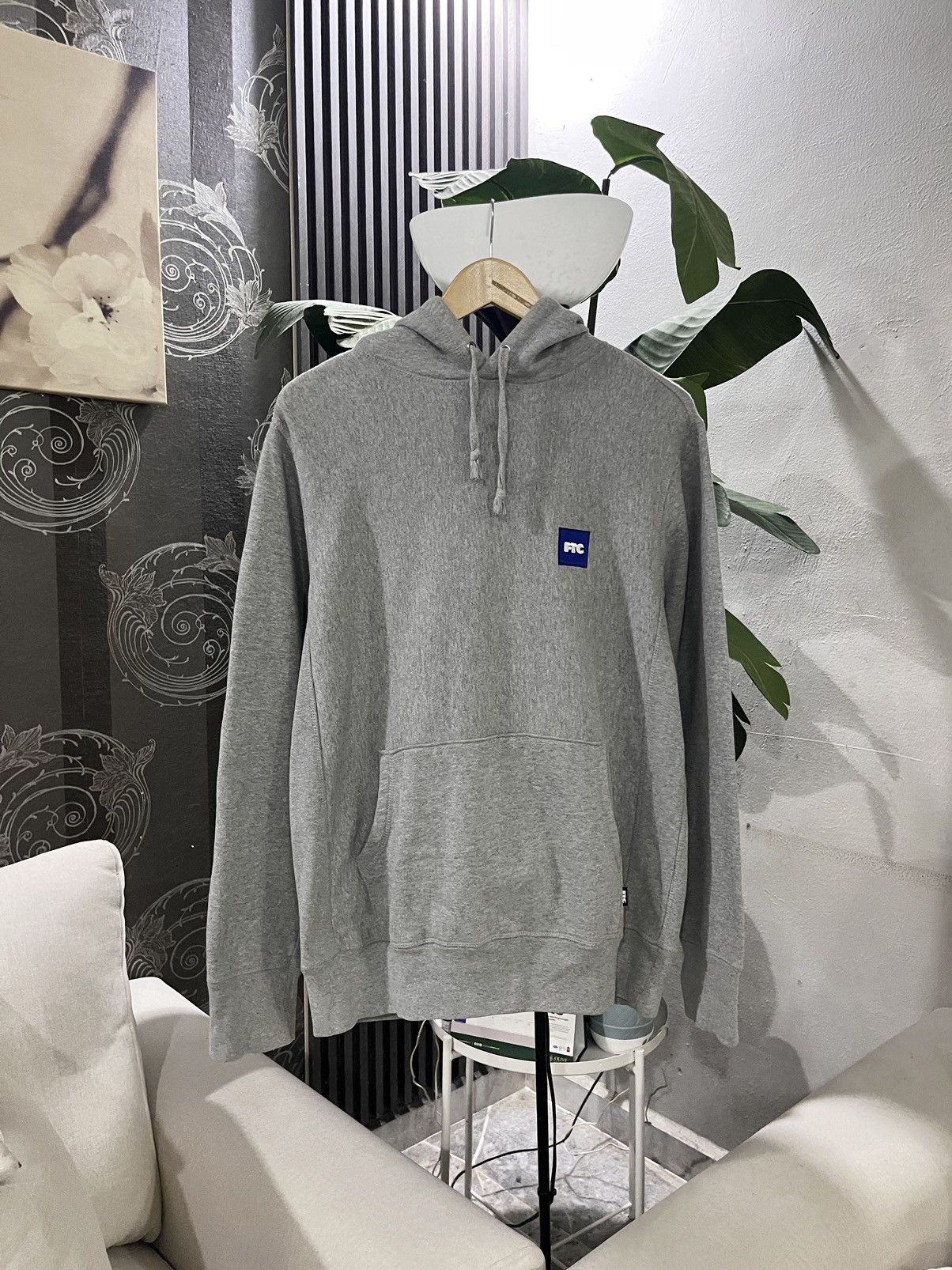 FTC FTC Box logo Pull Over Hoodie Size US L / EU 52-54 / 3 - 1 Thumbnail
