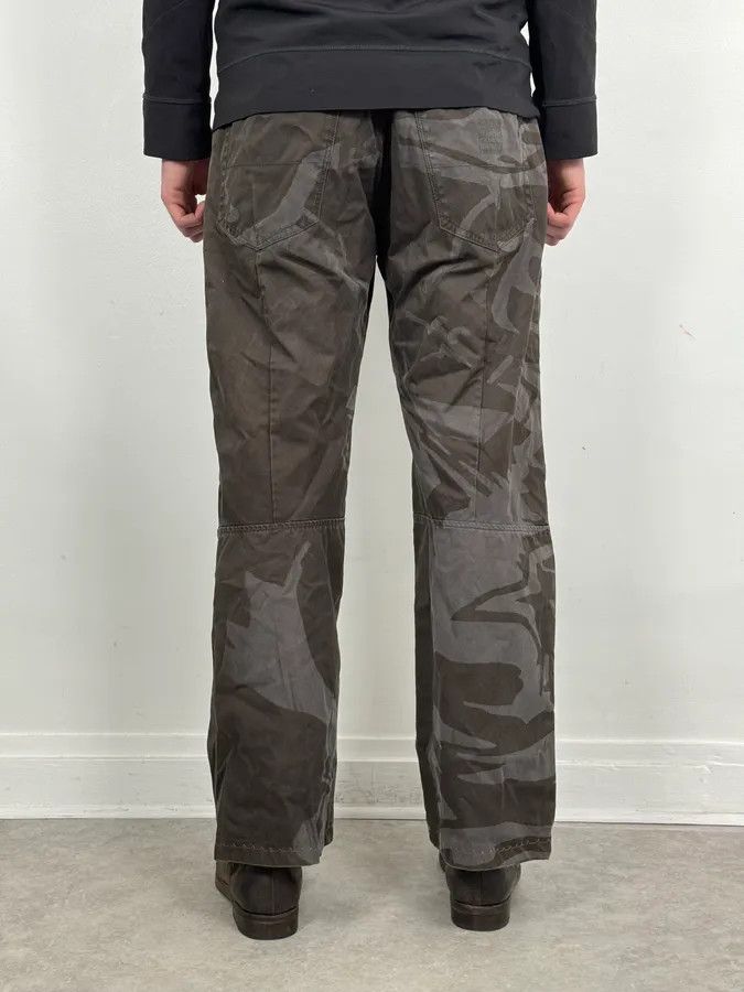 Marithe + Francois Girbaud 2000s Marithé + François Girbaud Grey Shadow Tagged Abstract Pants Size US 32 / EU 48 - 4 Thumbnail