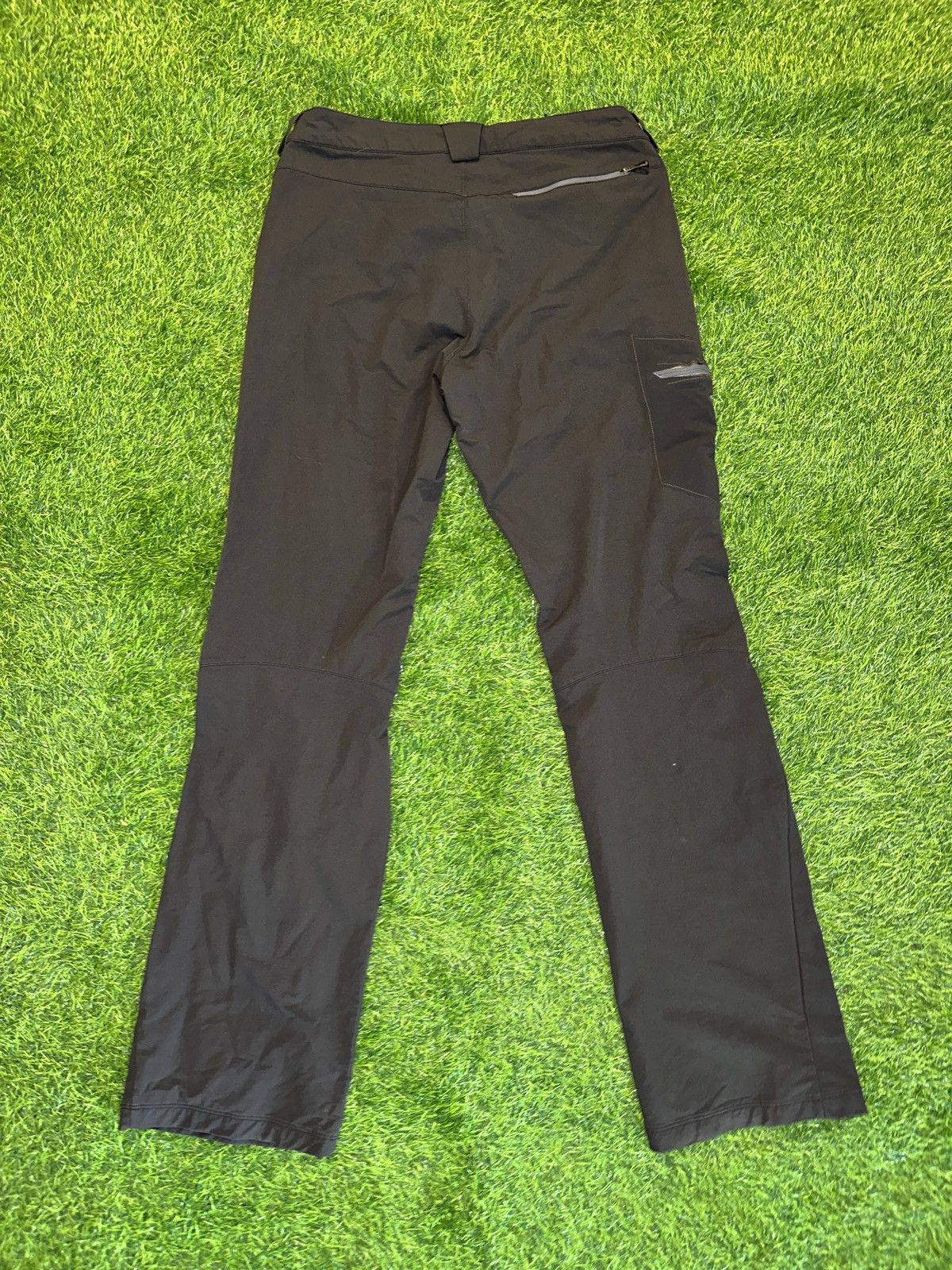 Salomon Salomon athletic outdoor pants size 36 Size US 36 / EU 52 - 2 Thumbnail