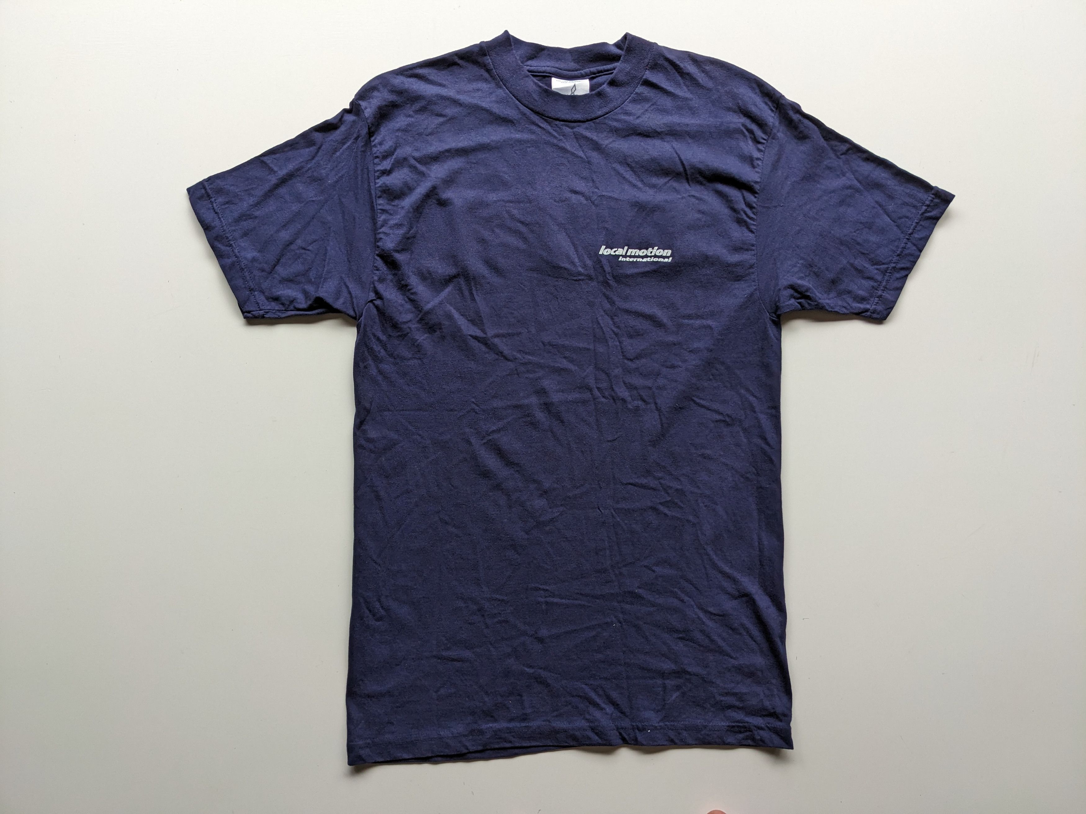 Vintage Vintage 90s Local Motion surfing tee Size US M / EU 48-50 / 2 - 2 Thumbnail