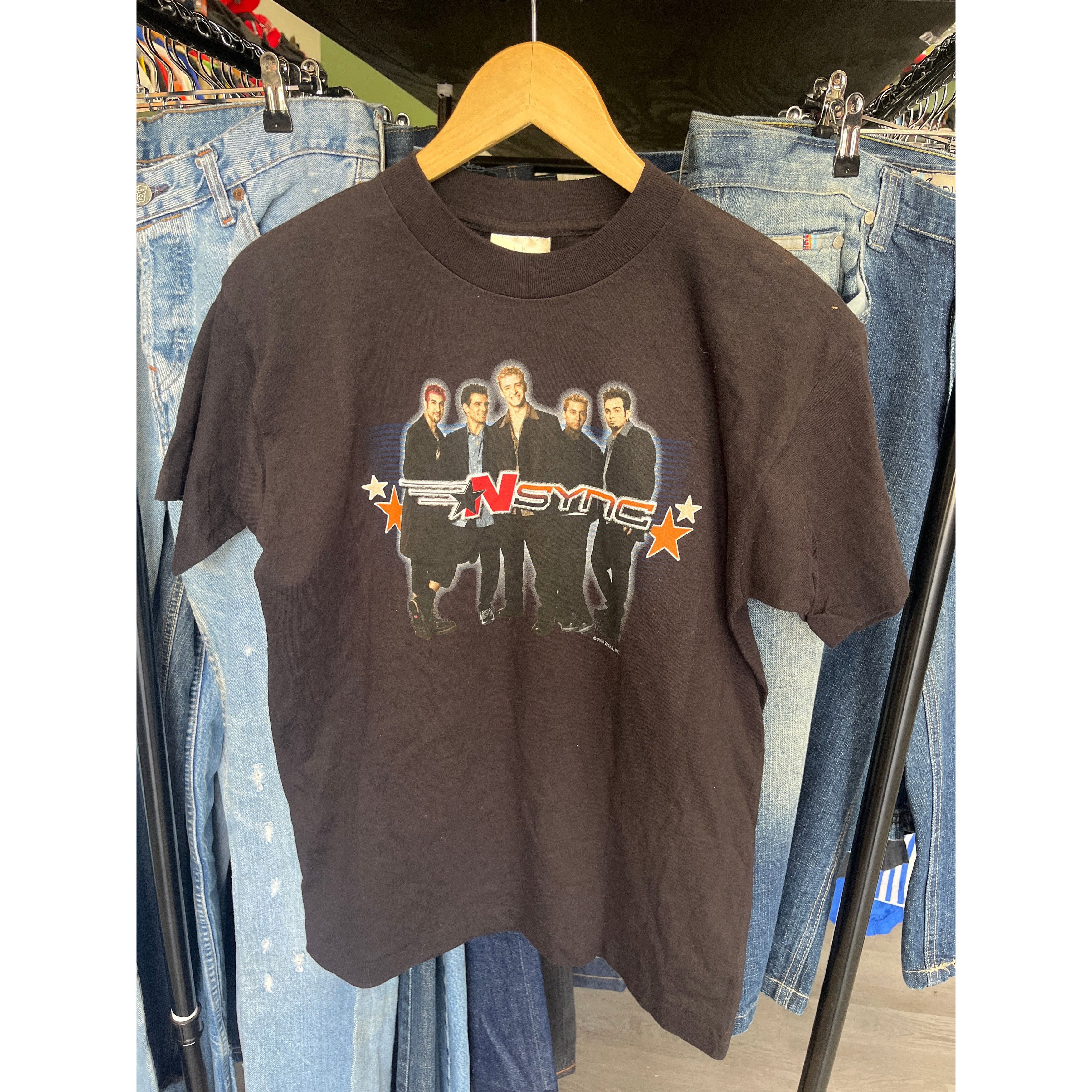 Vintage Vintage 2000 NSYNC Wonderland Tee Size US S / EU 44-46 / 1 - 1 Preview