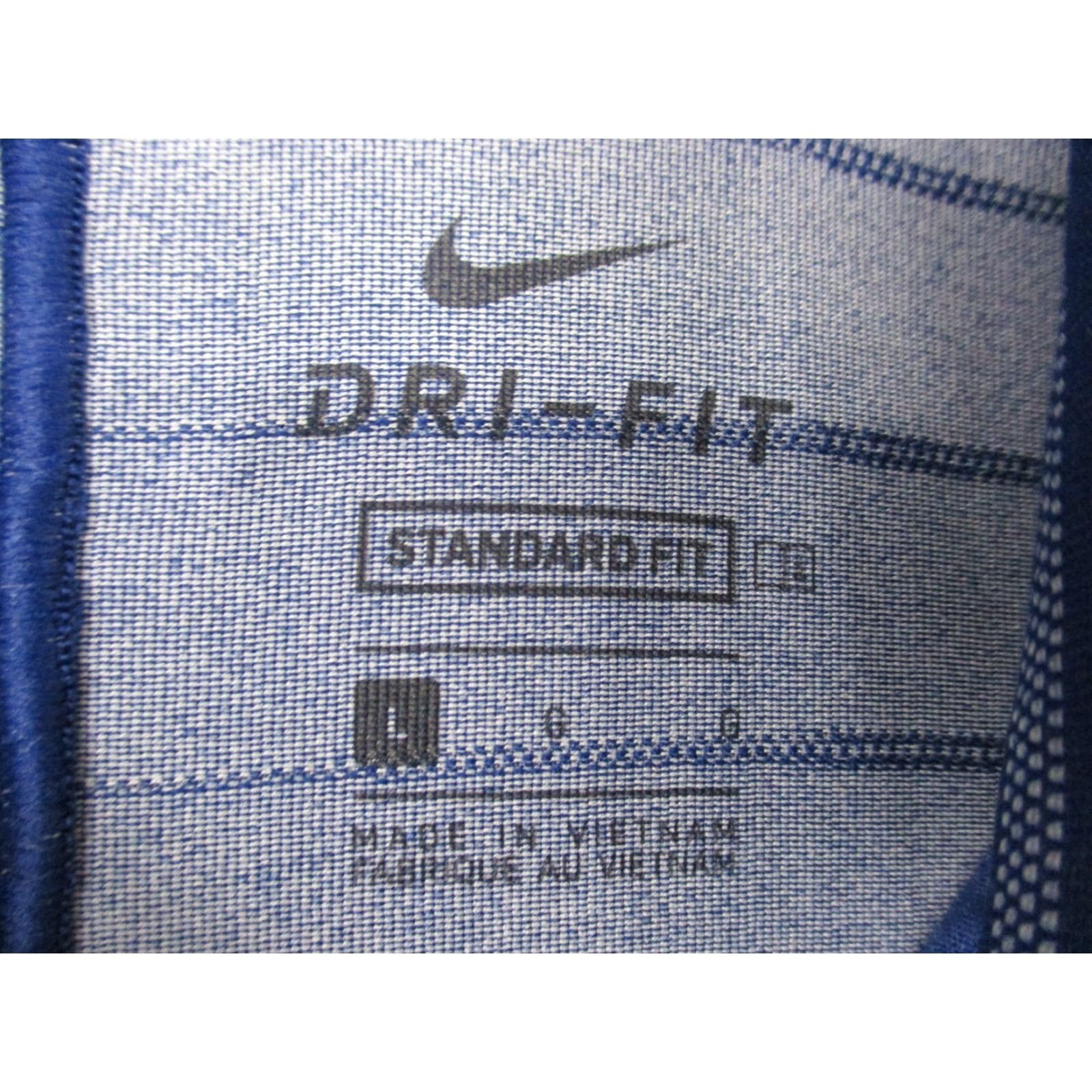 Nike Nike Tiger Woods Shirt Men Large Golf Polo Blue Stripe Ombre Size US L / EU 52-54 / 3 - 5 Thumbnail