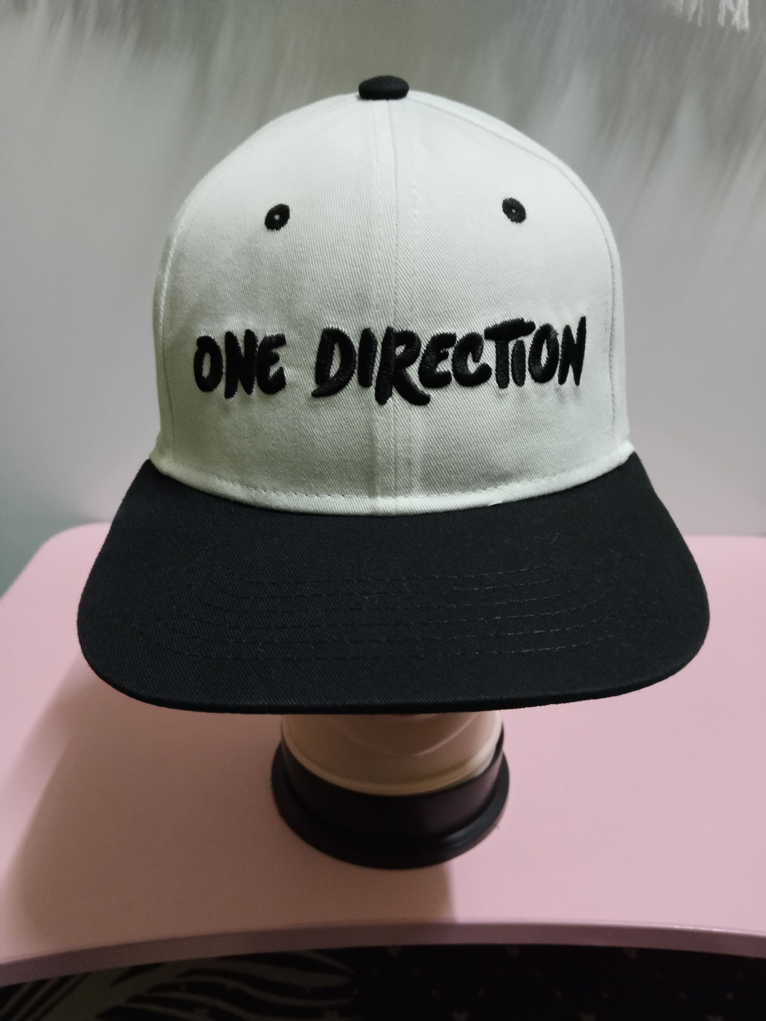 ONE DIRECTION BAND MUSIC CAP ADJUSTABLE SNAPBACK