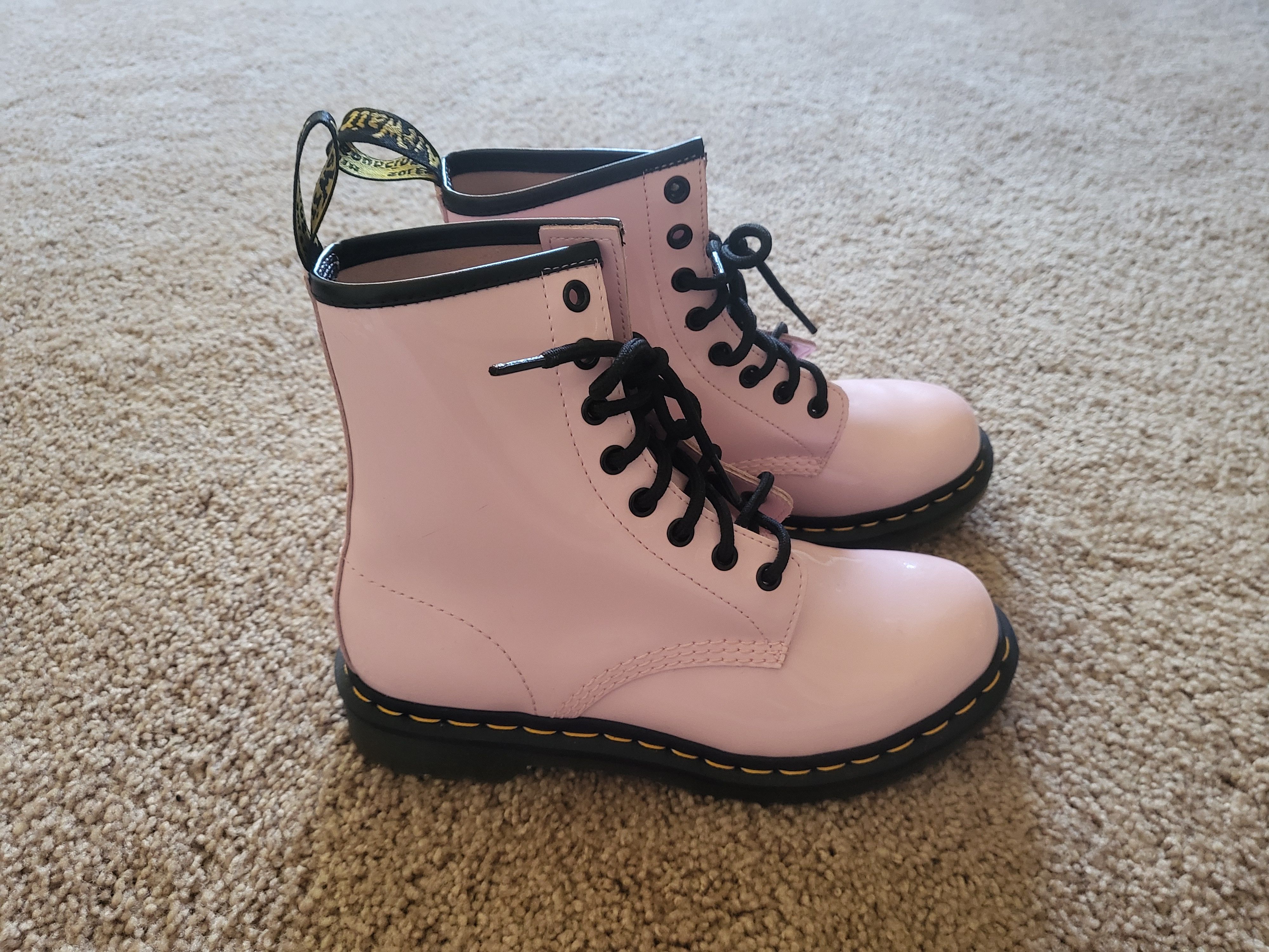 Dr martens fashion faora