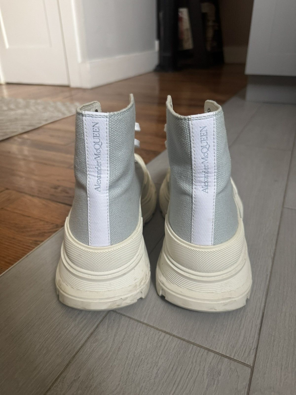 Alexander McQueen Alexander McQueen Tread Slick high-top sneakers Size US 10 / EU 43 - 4 Thumbnail