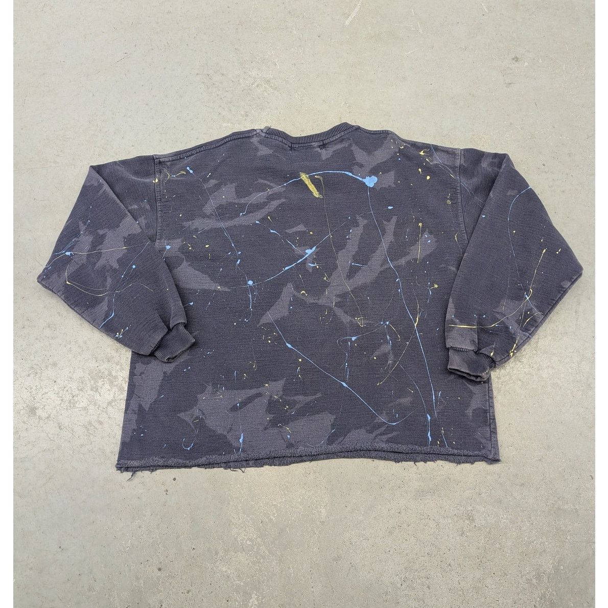 Supreme Custom 1 of 1 Bad Apple Killua Gym Leader Cropped sweater Size US L / EU 52-54 / 3 - 4 Thumbnail