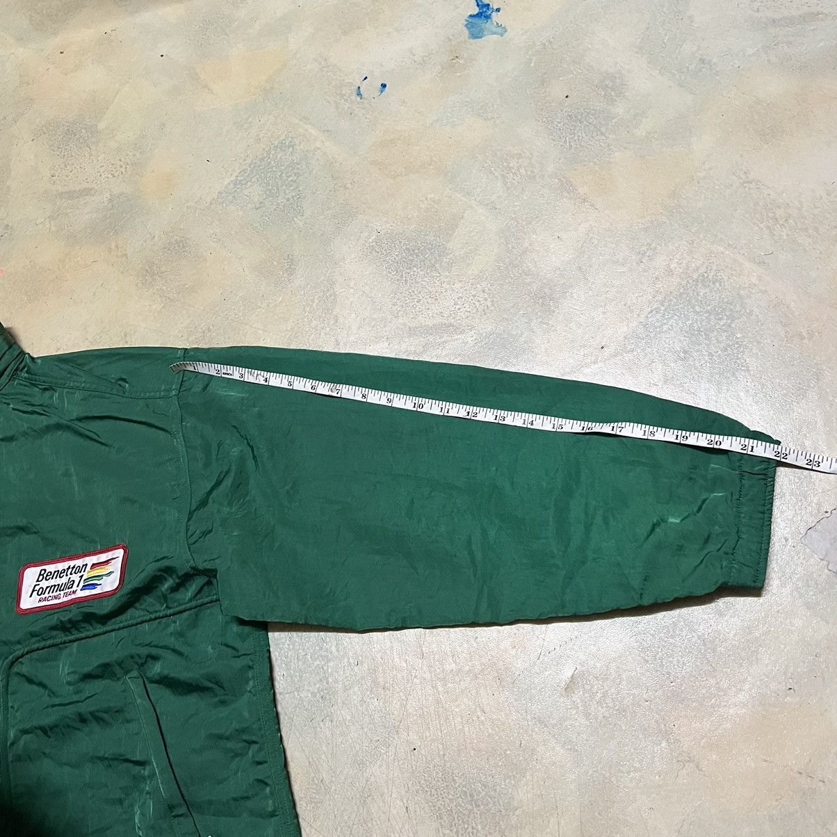 Benetton Vintage Benetton Formula 1 Big Logo Racing Light Jacket Size US L / EU 52-54 / 3 - 13 Thumbnail