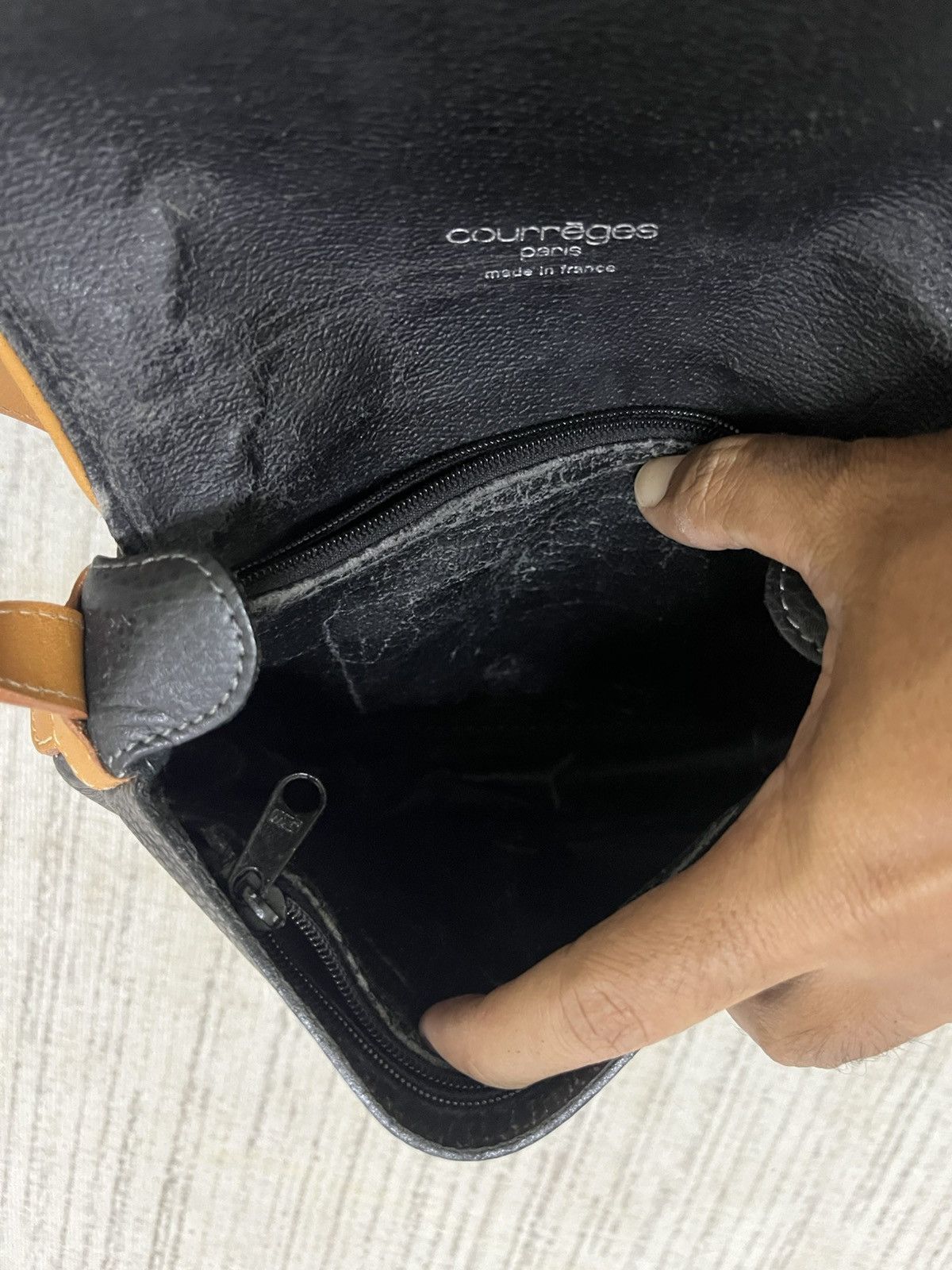 Courreges Vintage 80s courreges leather bag Size ONE SIZE - 6 Thumbnail
