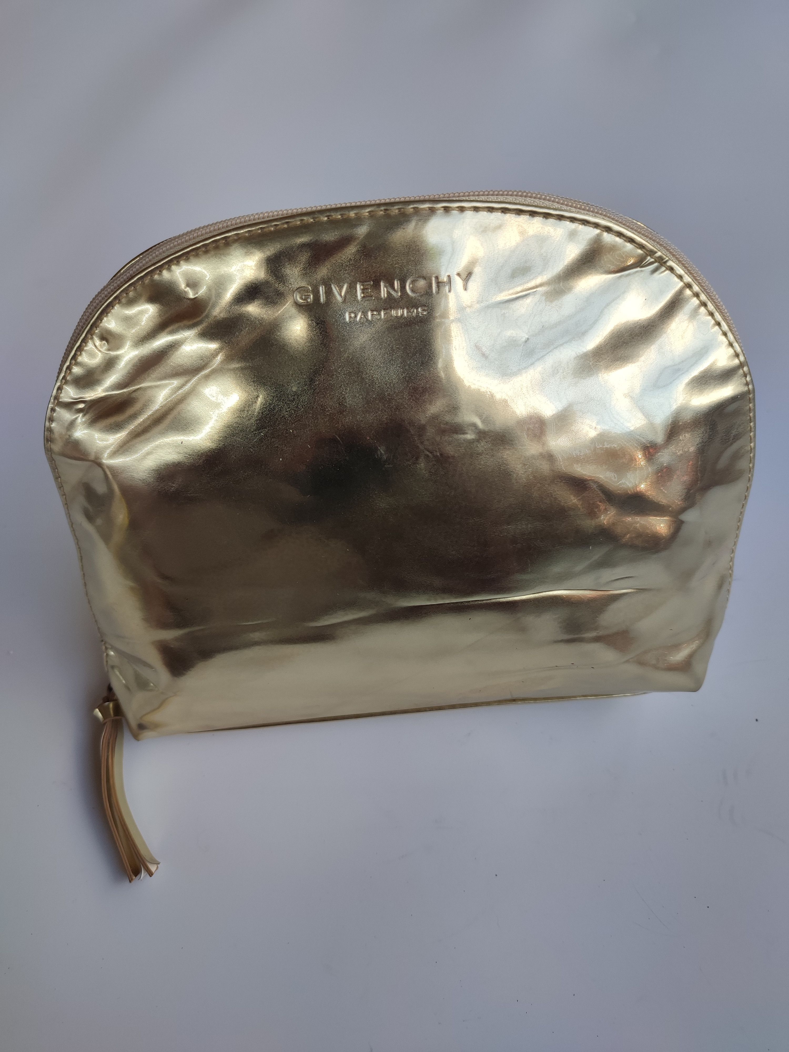 Givenchy Authentic Givenchy gold cosmetic pouch Size ONE SIZE - 1 Thumbnail