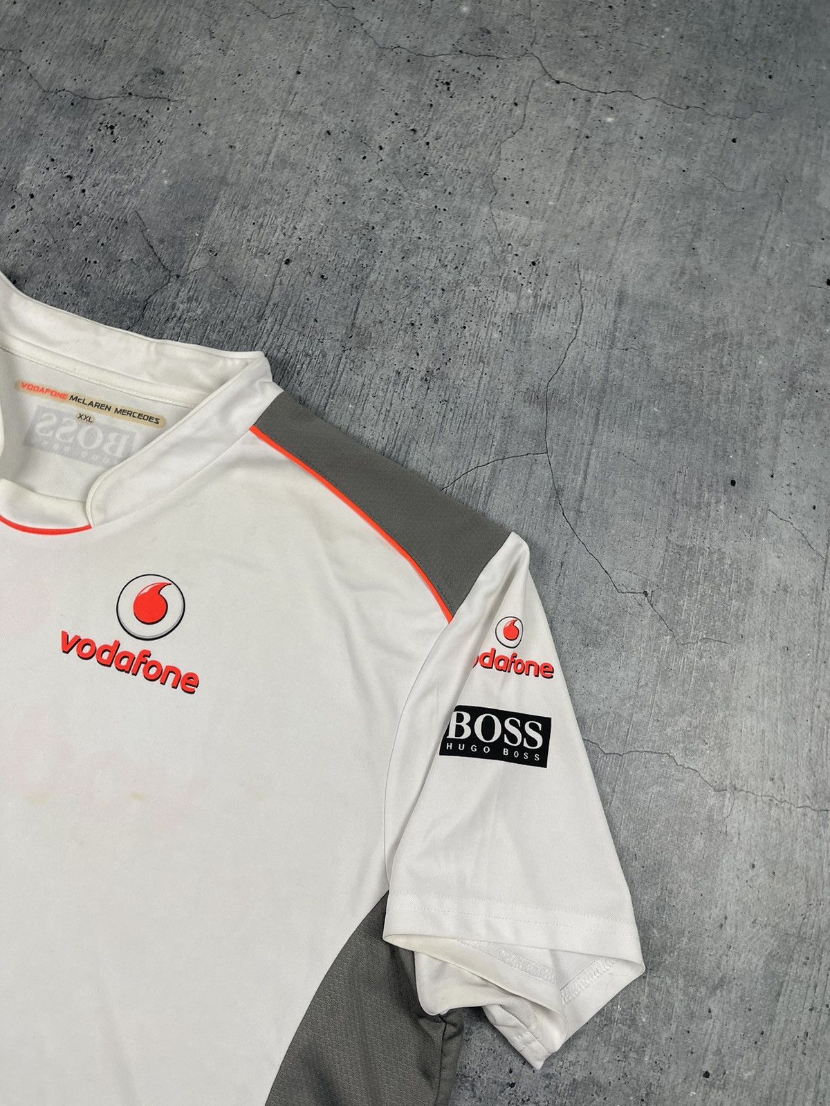 Hugo Boss × Mercedes-Benz Mercedes Benz McLaren Racing T-Shirt F1 Hugo Boss Vodafone Size US XL / EU 56 / 4 - 3 Thumbnail