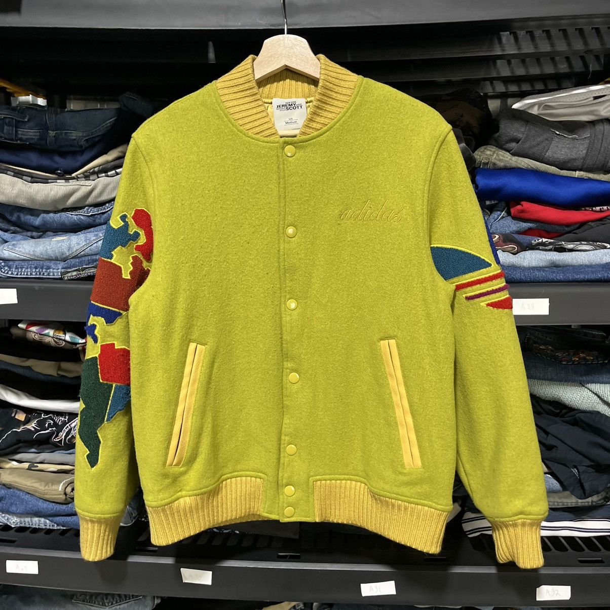 Jeremy Scott JEREMY SCOTT ADIDAS GLOBE VARSITY JACKET GREEN MEDIUM SAMPLE Size US M / EU 48-50 / 2 - 3 Thumbnail