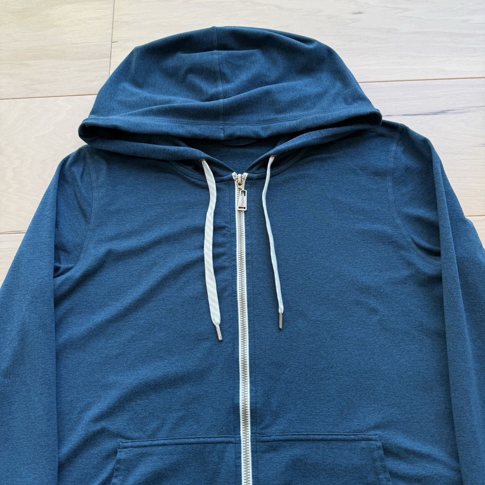 Vuori Vuori Halo Performance Hoodie XS Blue Full Zip Jacket Hooded Size XS / US 0-2 / IT 36-38 - 3 Thumbnail