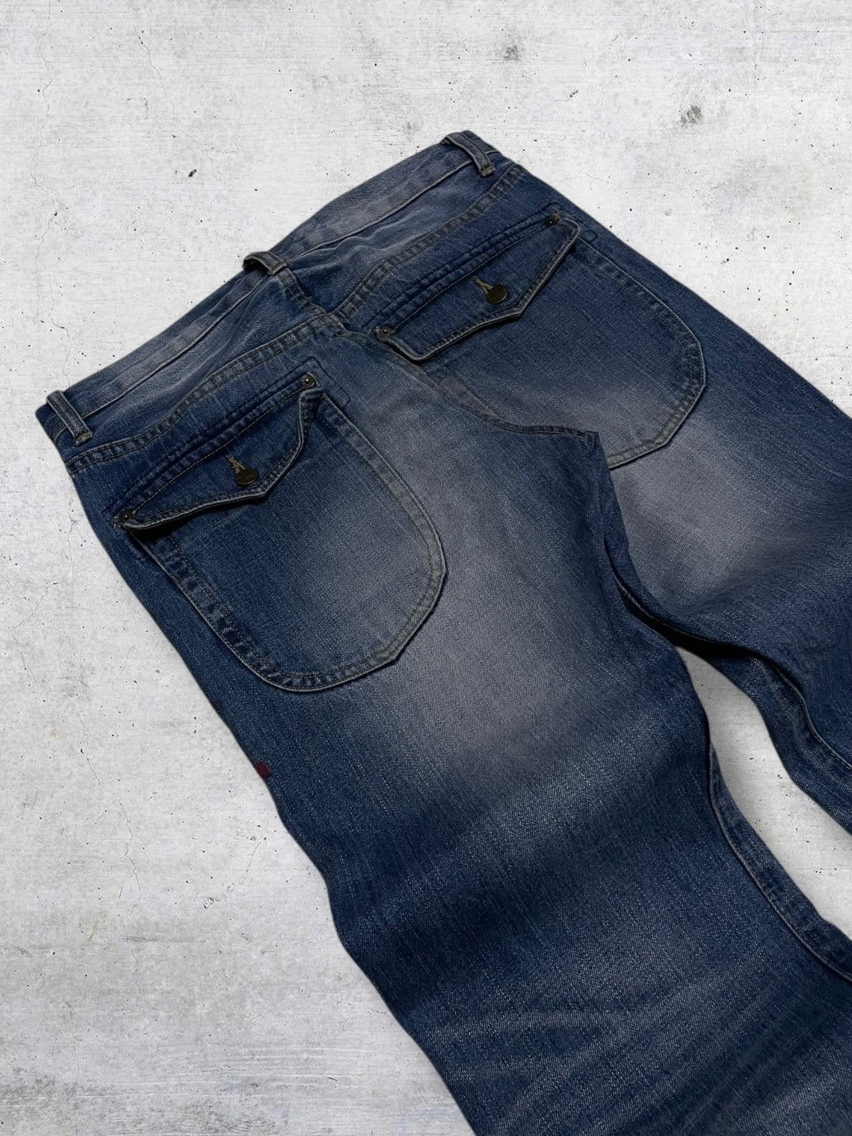 Takeo Kikuchi VINTAGE TAKEO KIKUCHI ARCHIVE CLASSIC KOI CRAFTED DENIM Size US 32 / EU 48 - 16 Thumbnail