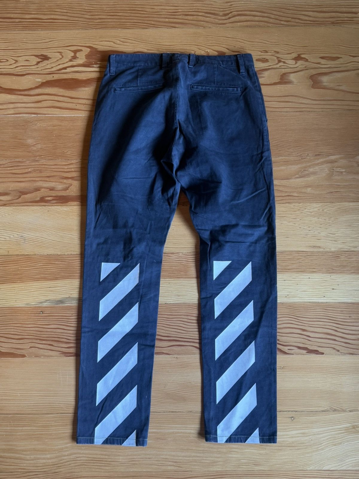 Off-White Off white trousers with embroidered motif Size US 32 / EU 48 - 2 Thumbnail